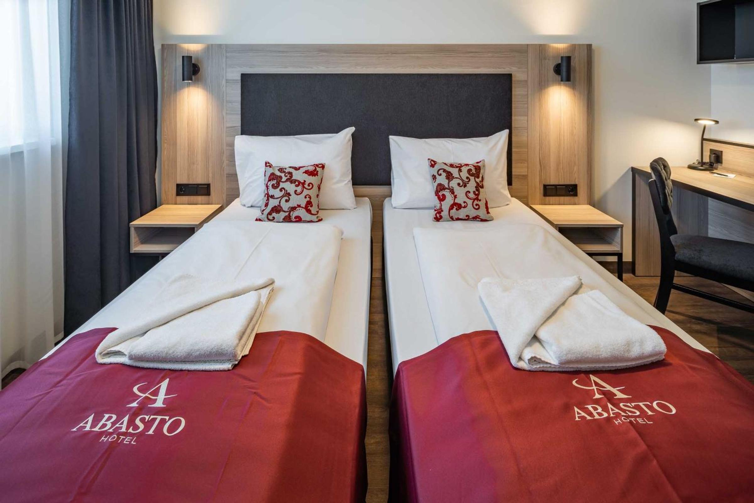 Standard Double Room - Photo 2