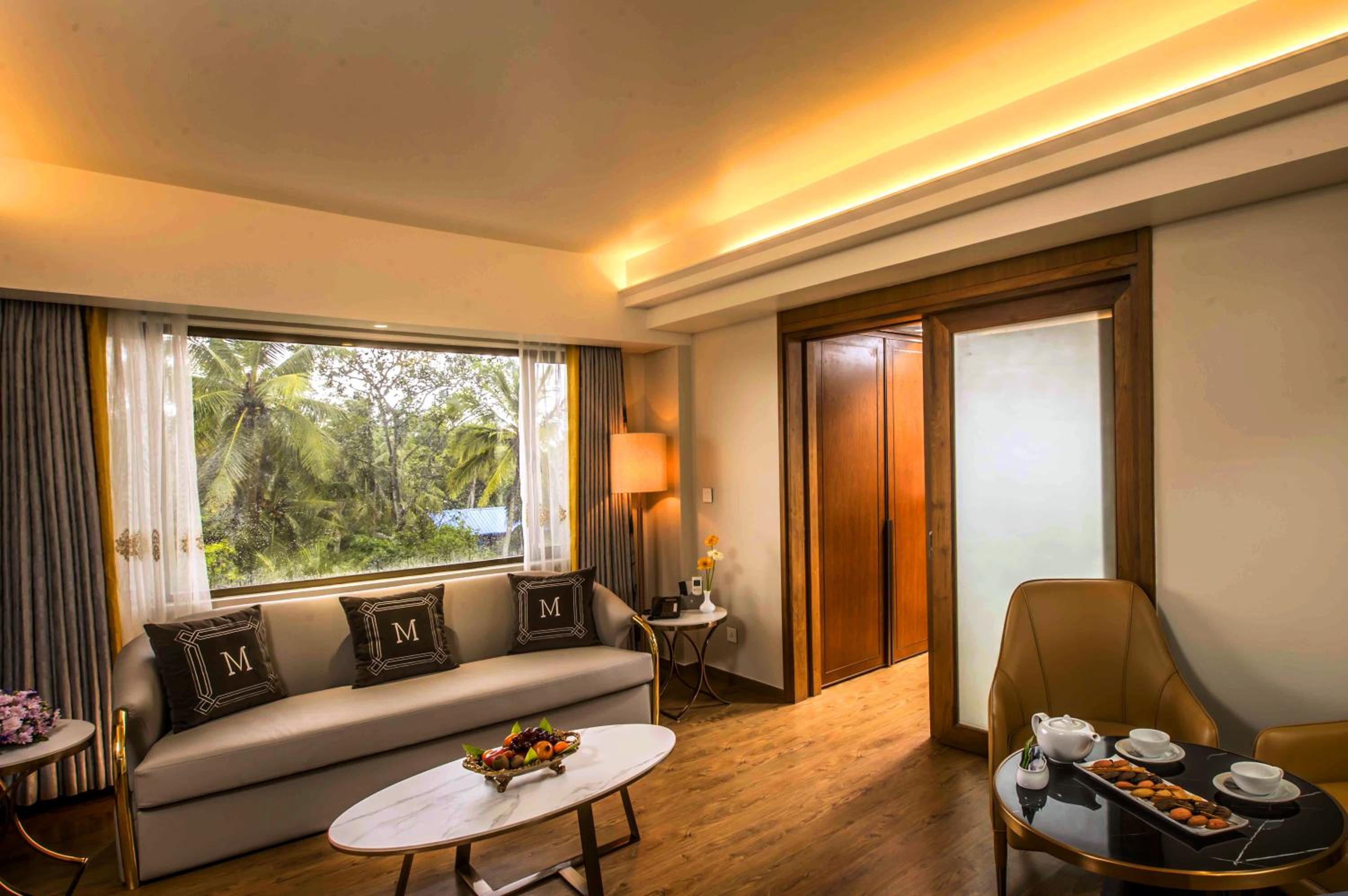 King Suite - Photo 1