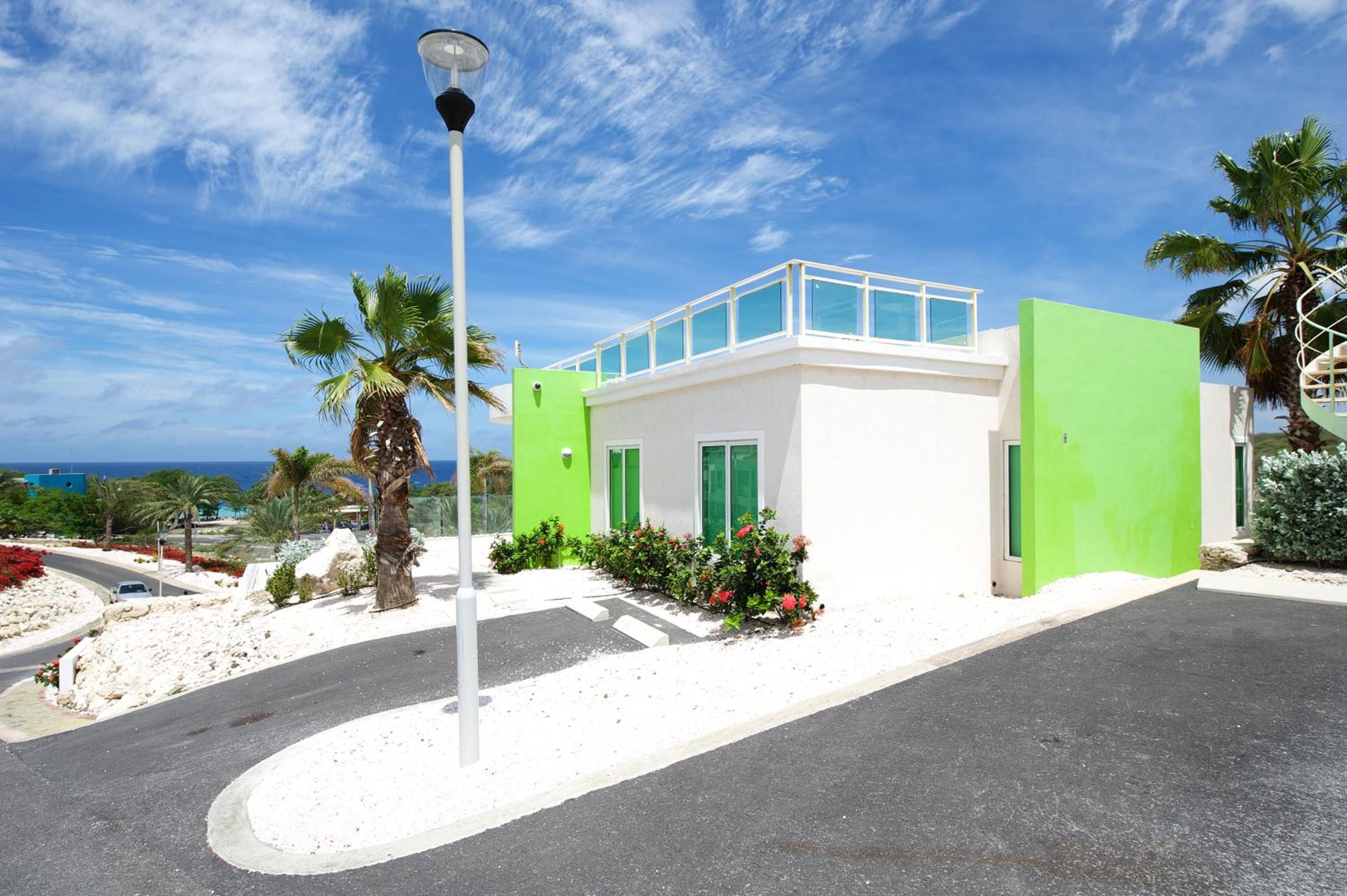 Two-Bedroom Bungalow with Sea View photo 3