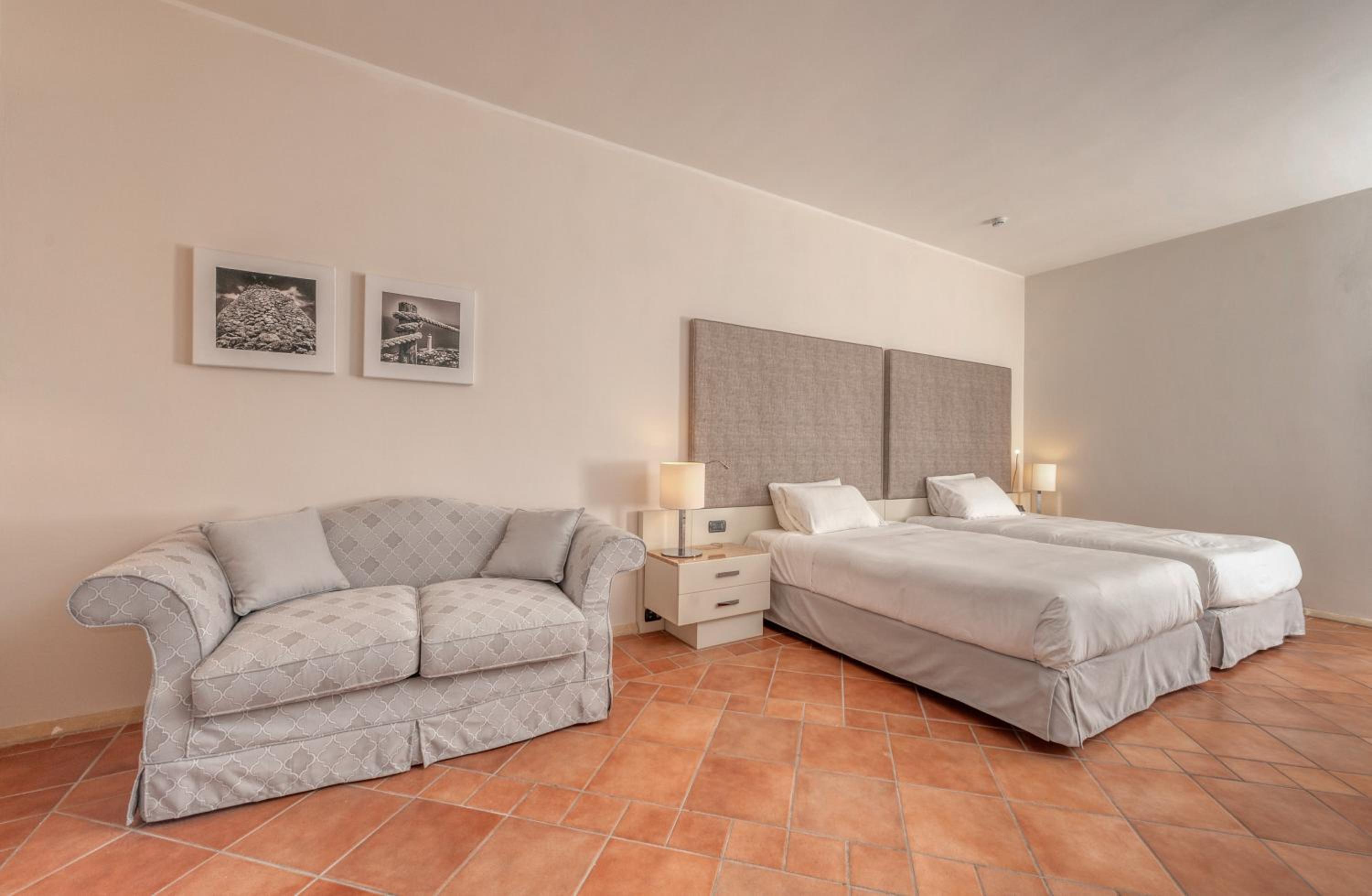 Superior Triple Room - Photo 1