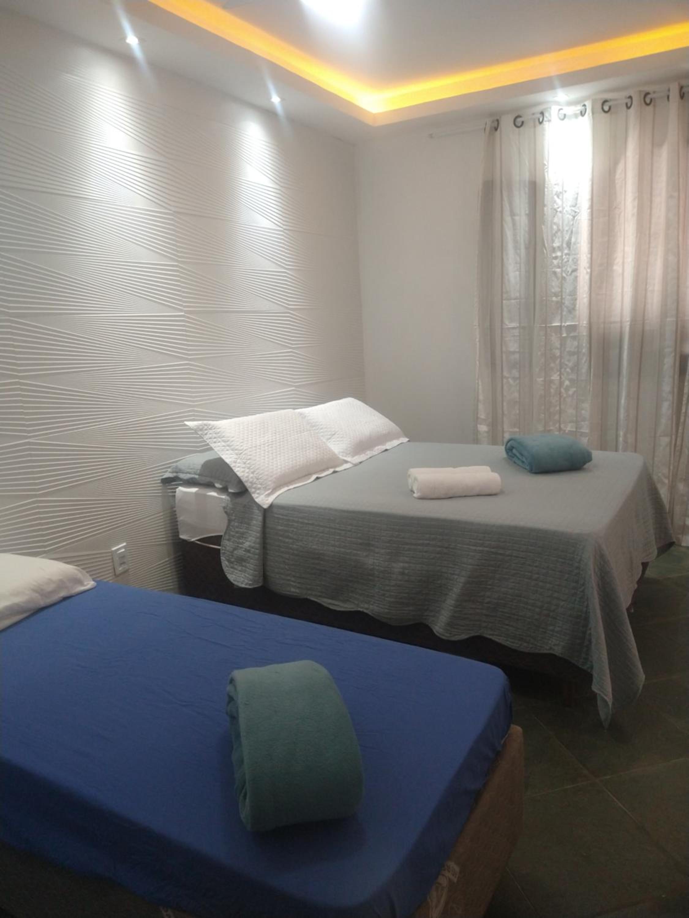 Family Room with Private Bathroom - Photo 1
