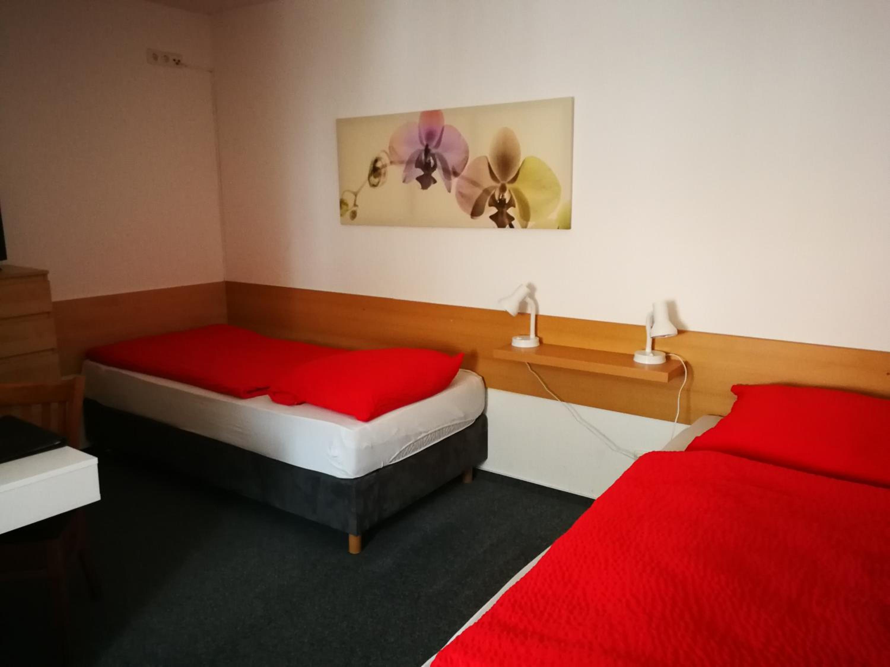 Budget Double or Twin Room - Photo 3