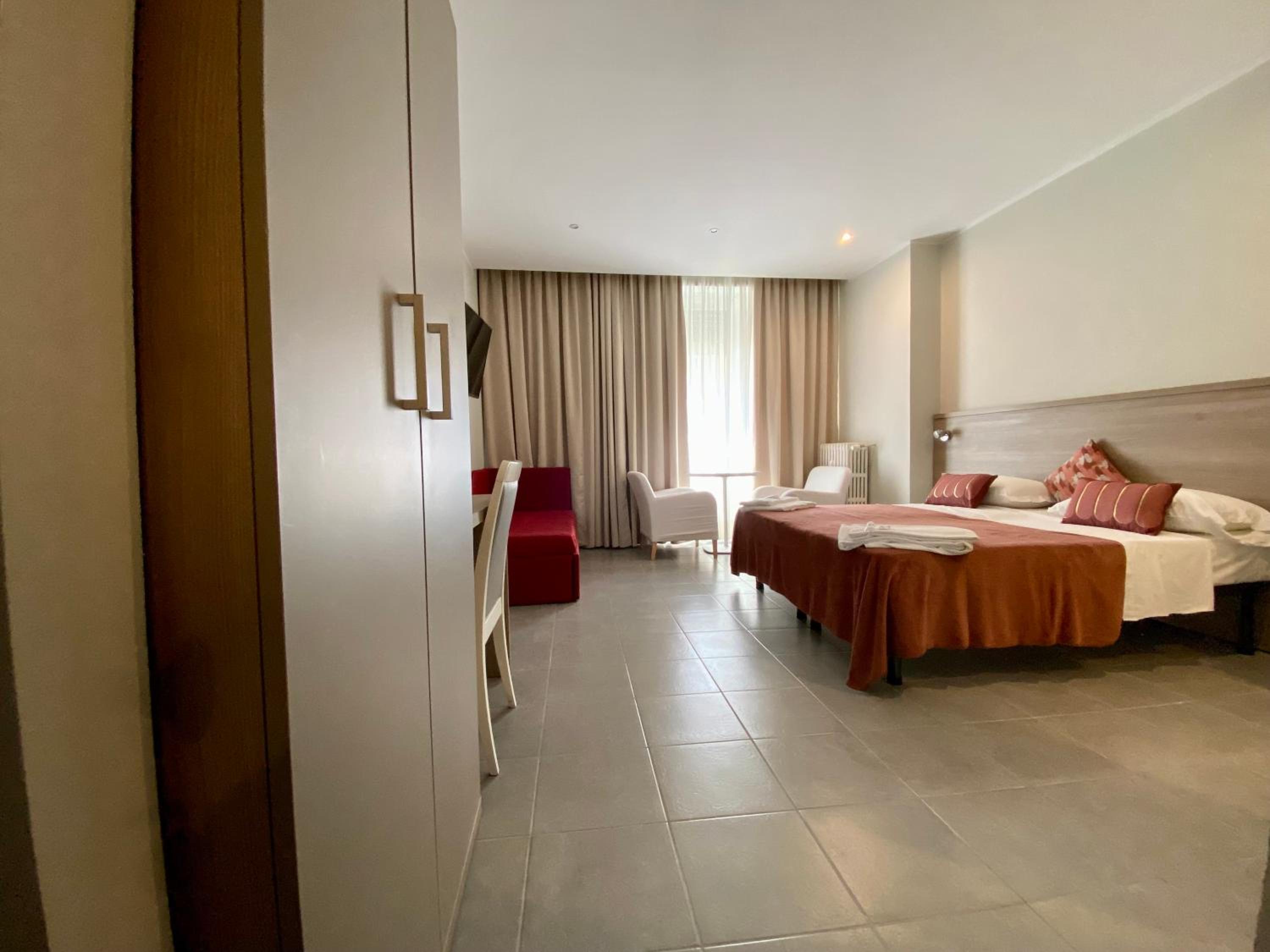 Economy Quadruple Room