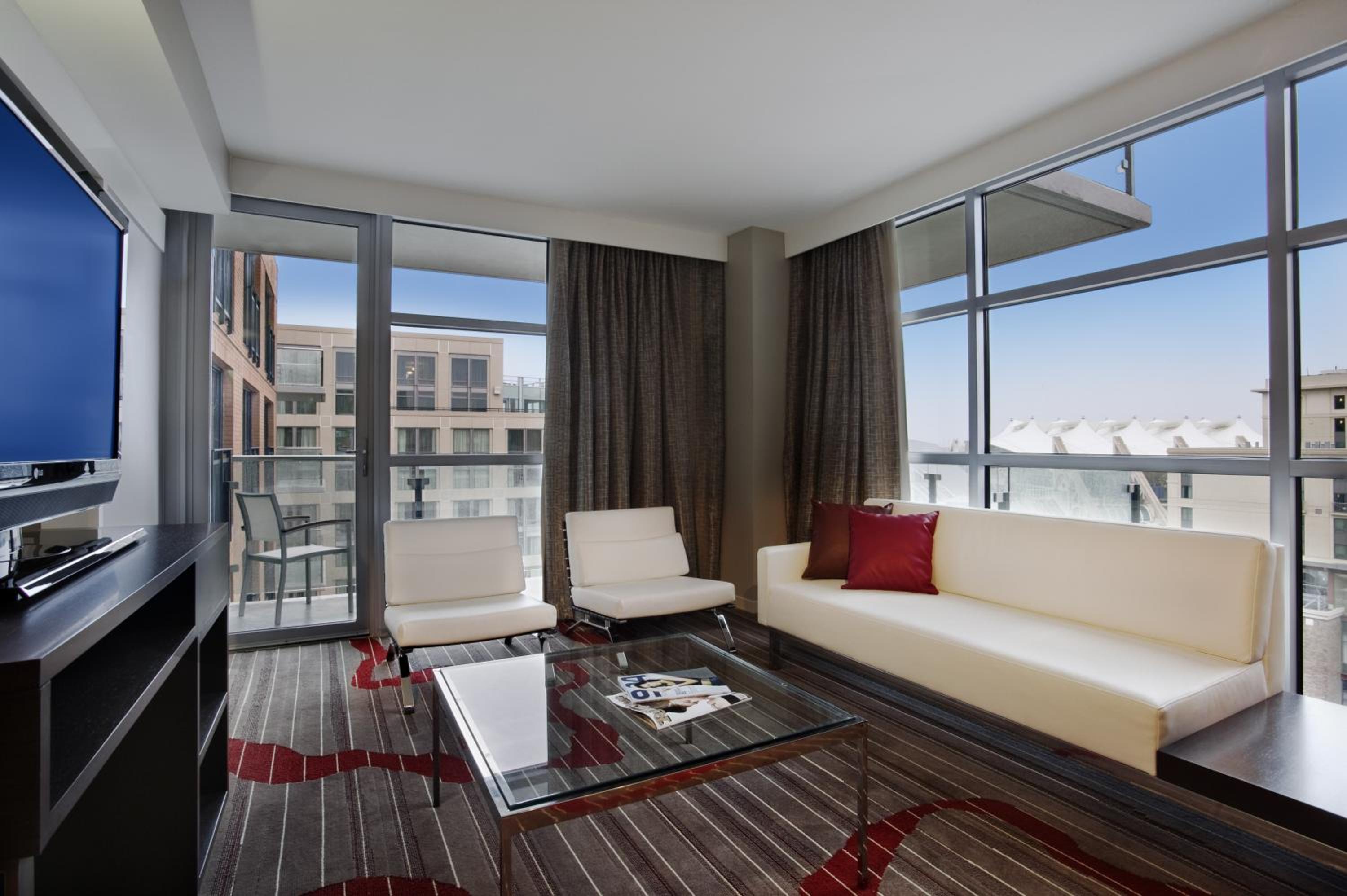 Woodstock Suite - Photo 1