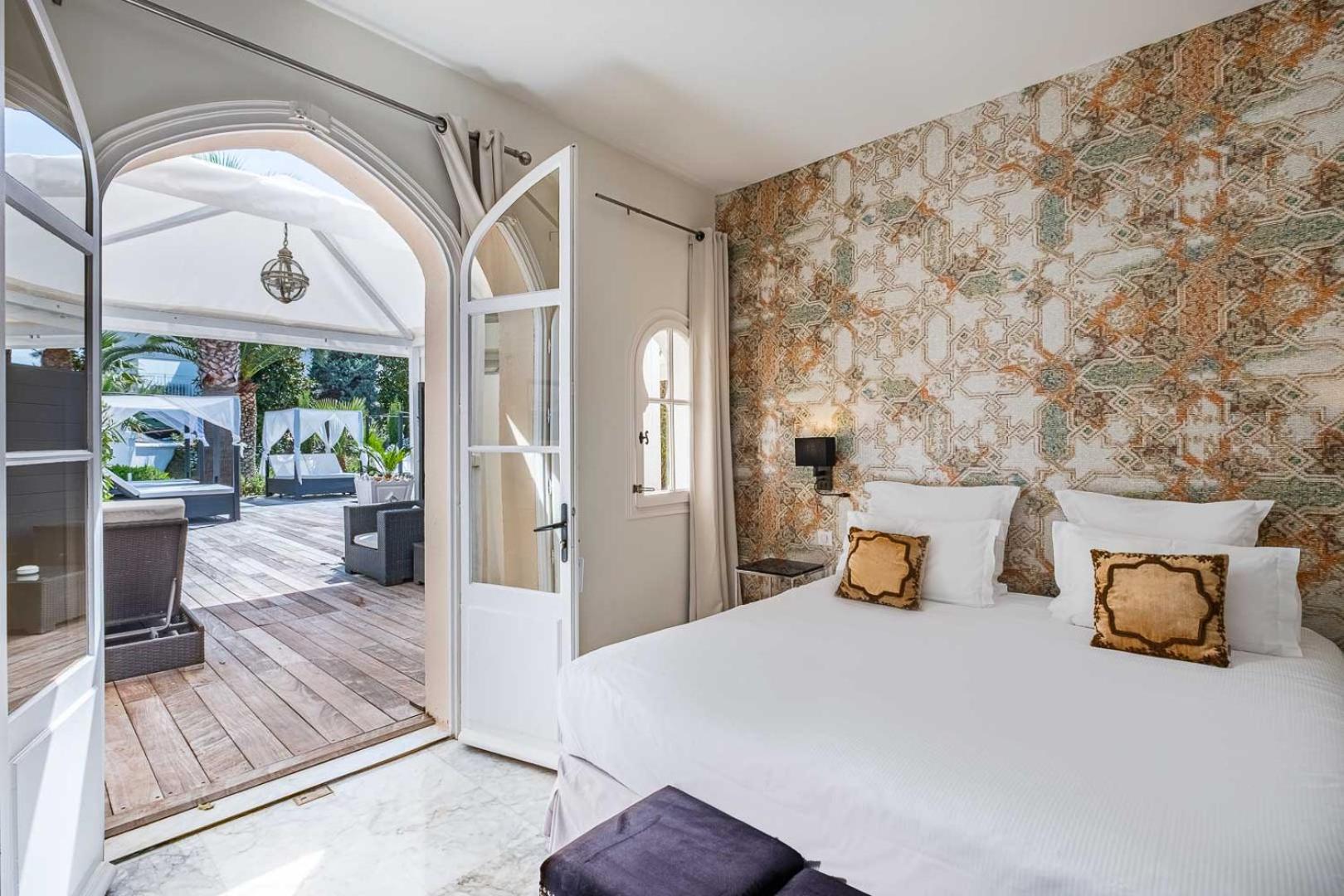 Elegance Room - Photo 1