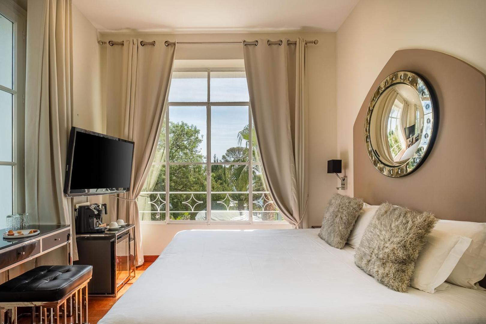 Junior Suite - Photo 1
