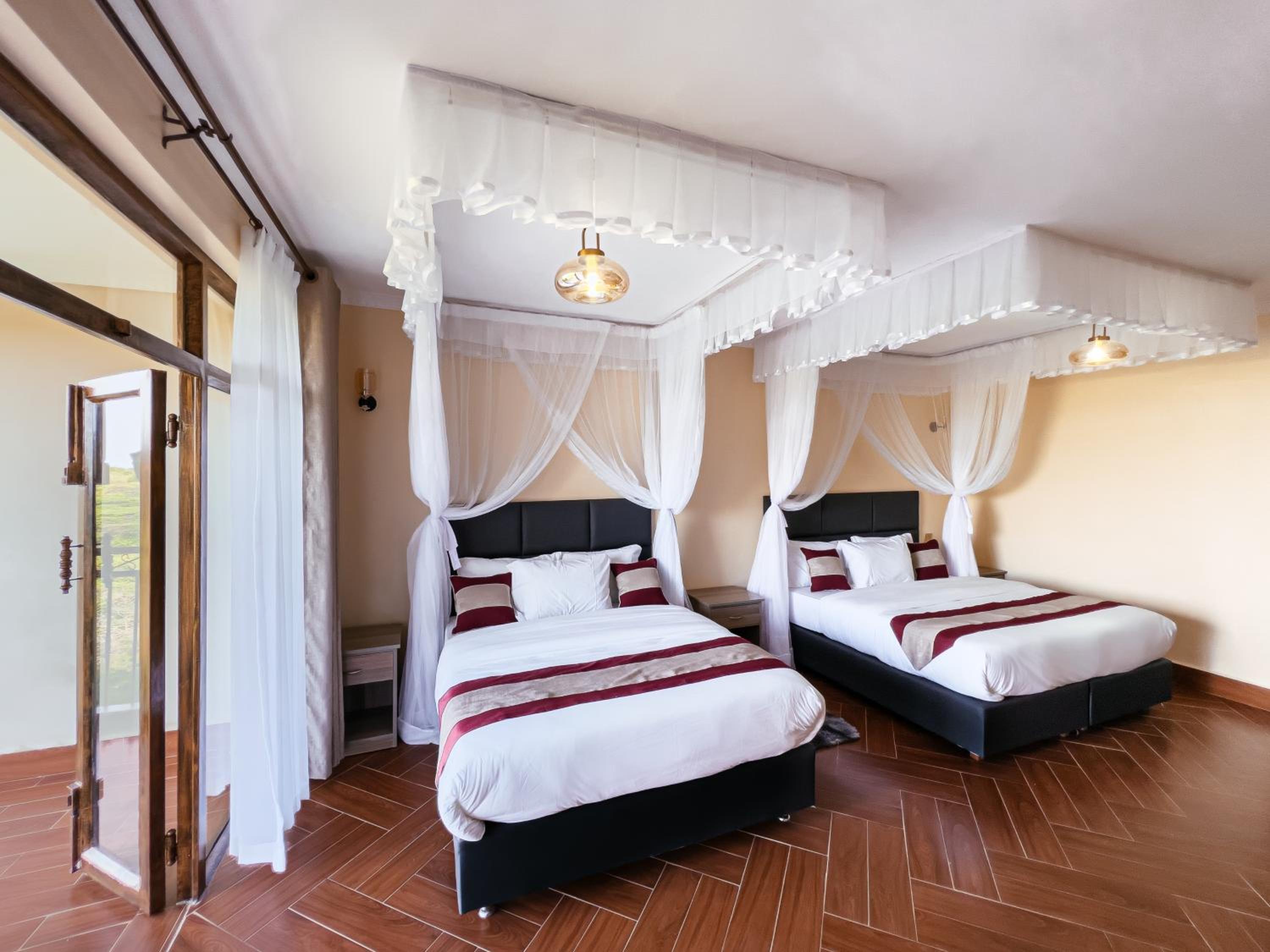 Deluxe Double Room - Photo 2