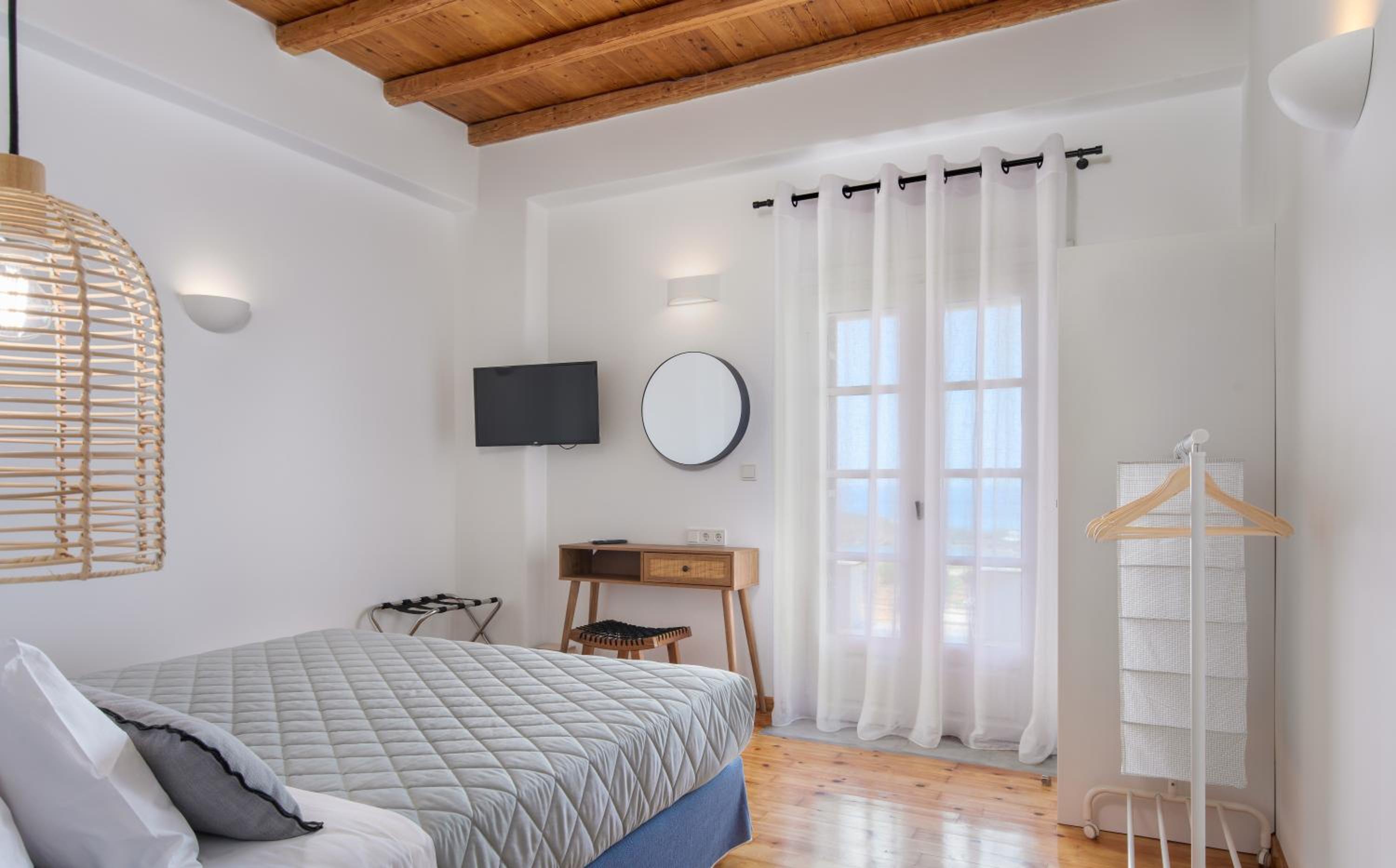 Villa with Sea View photo 2