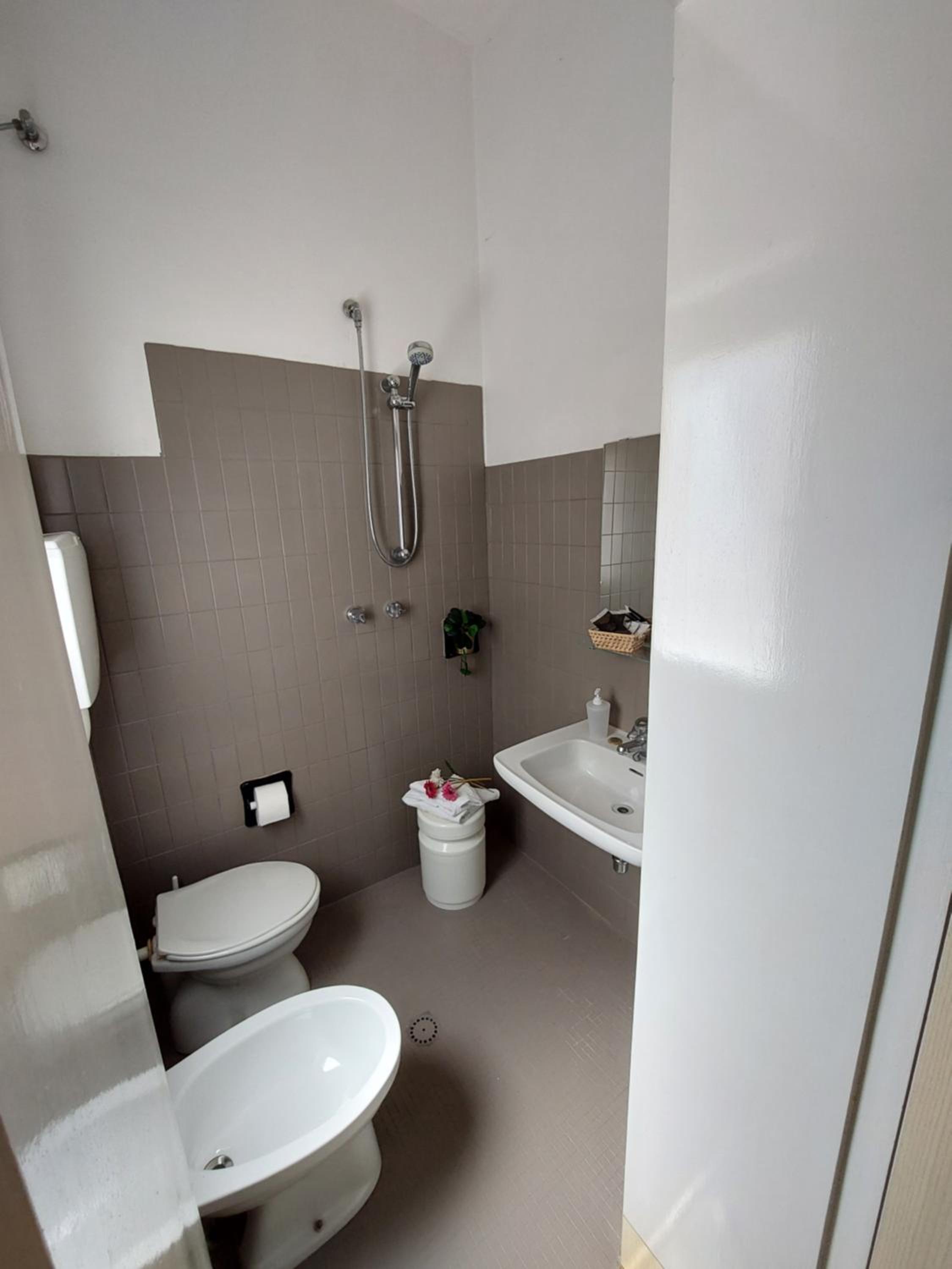 Triple Room - Photo 5