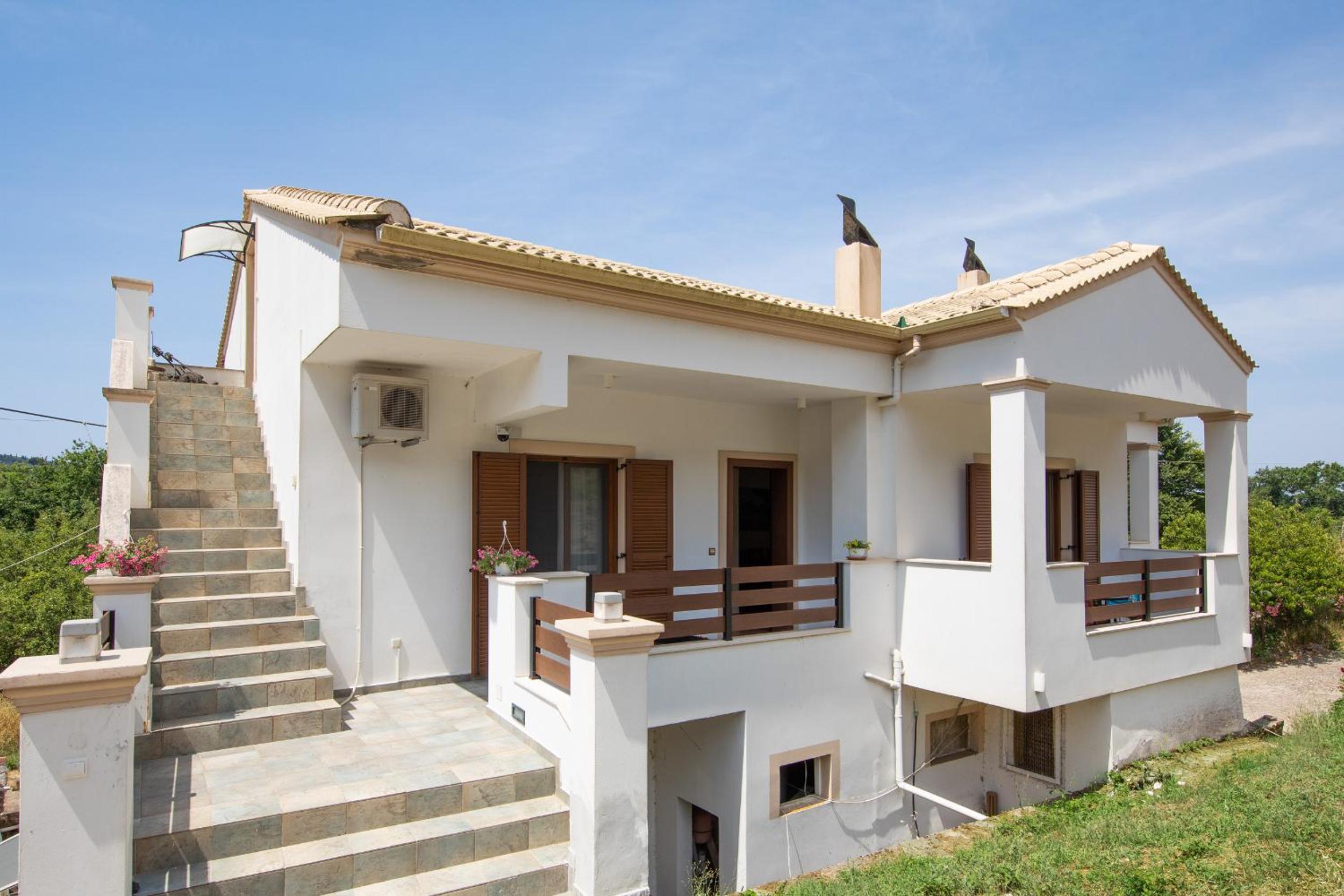 Three-Bedroom House - Photo 22
