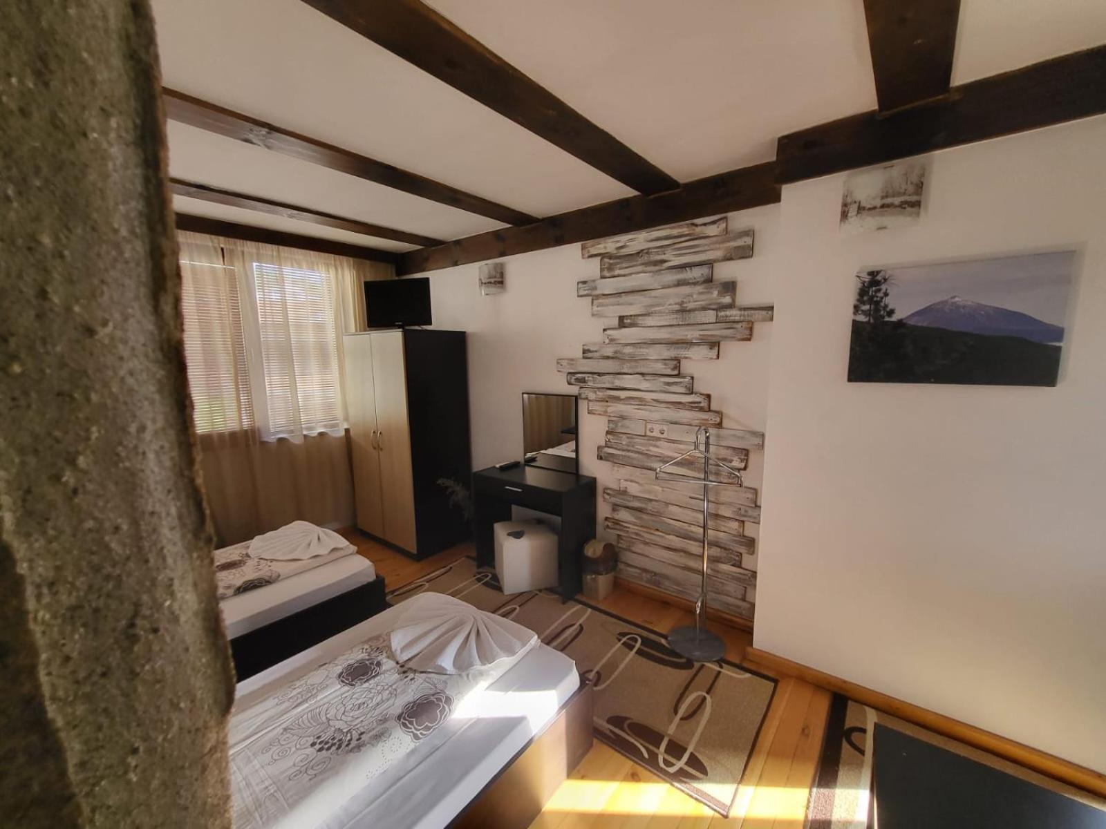 Deluxe Double or Twin Room with Balcony photo 1
