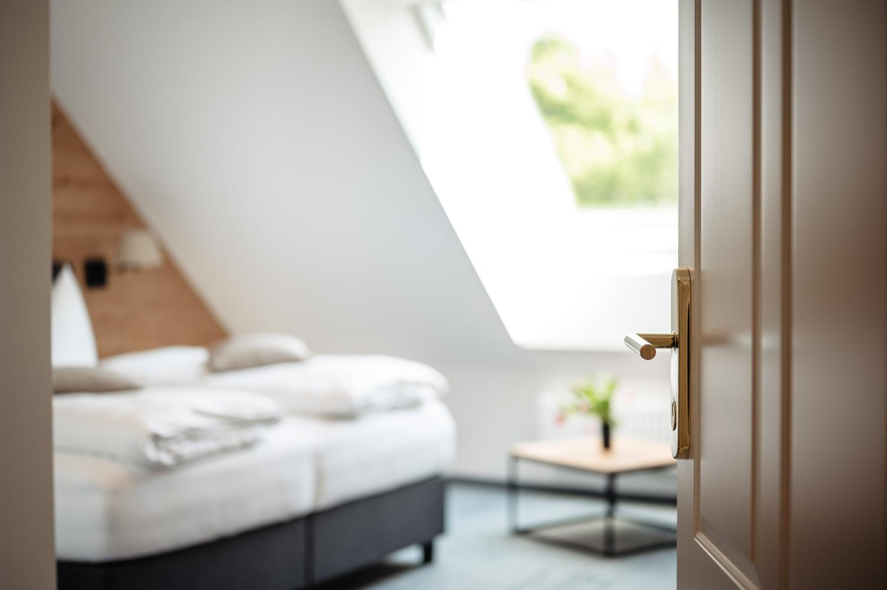 Standard Double Room - Photo 2