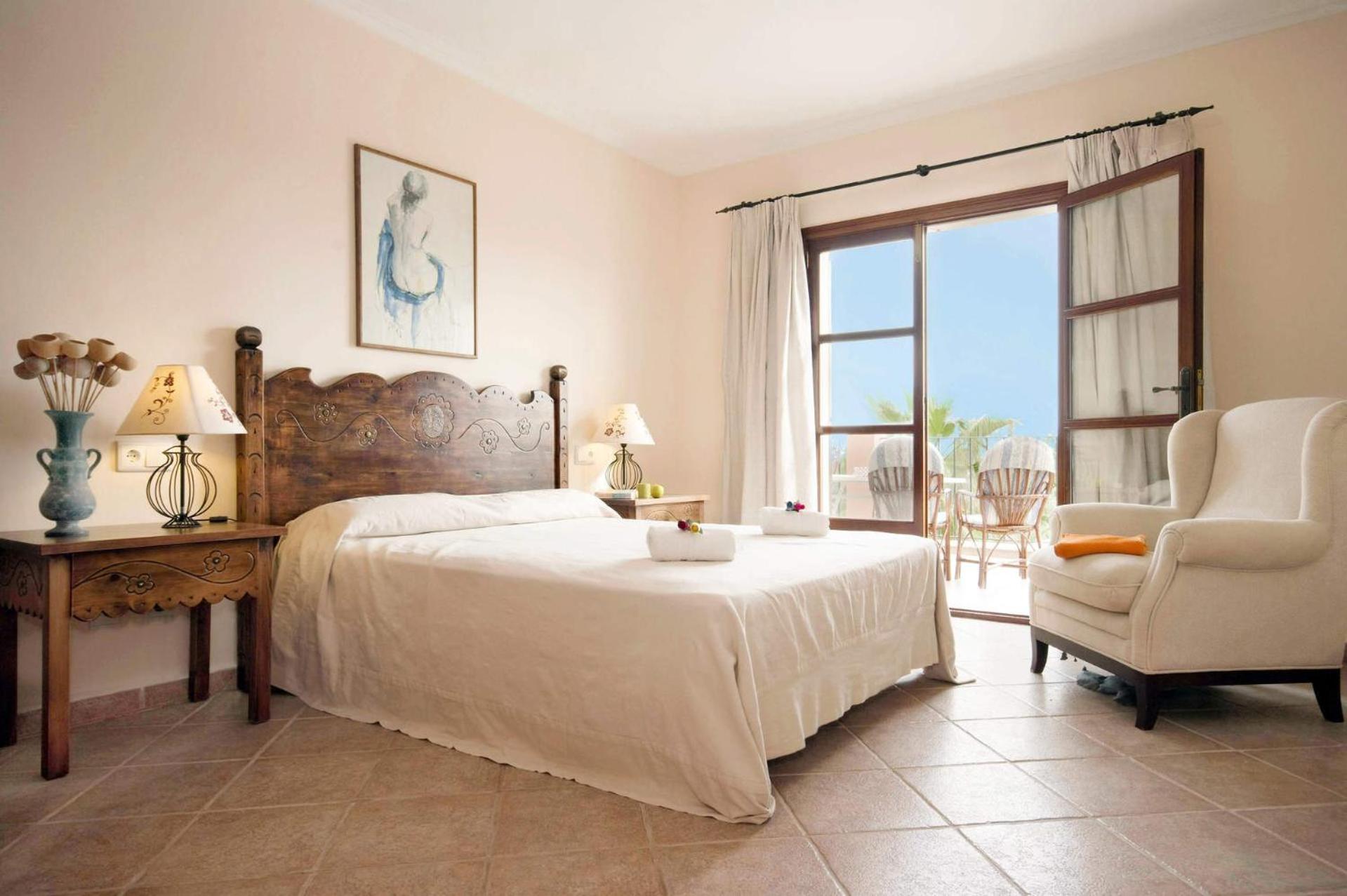 Villa de Cuatro Habitaciones
