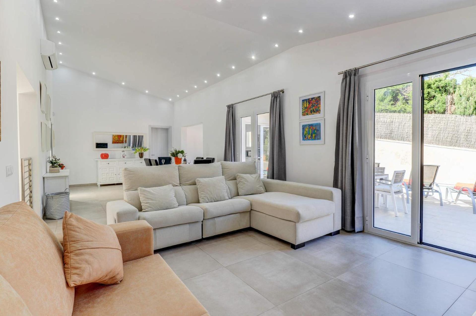 Villa de Tres Habitaciones