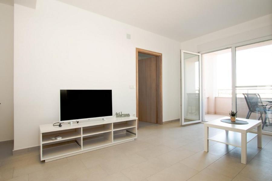 Two-Bedroom Apartment photo 3