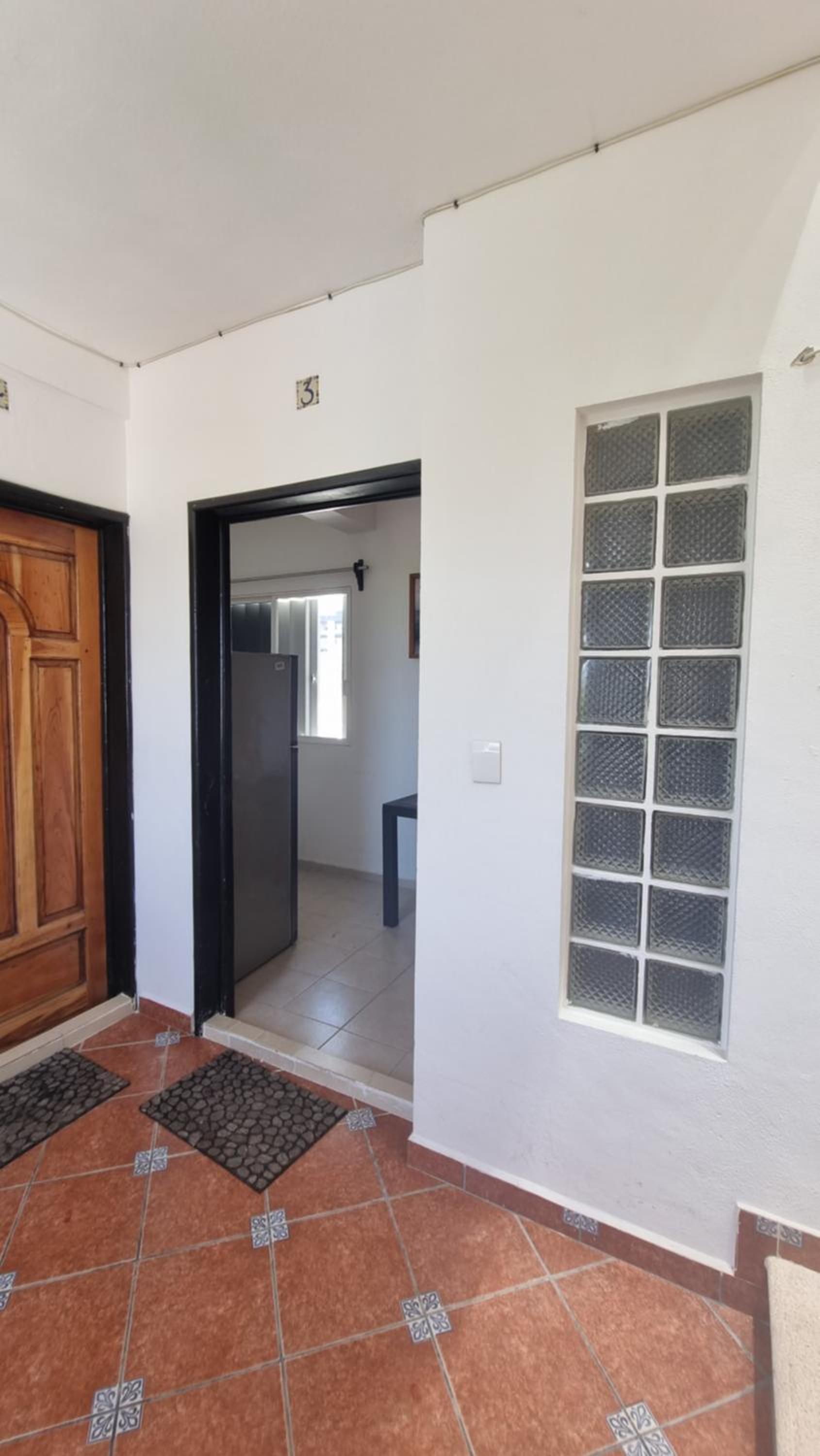 Classic Quadruple Room - Photo 11
