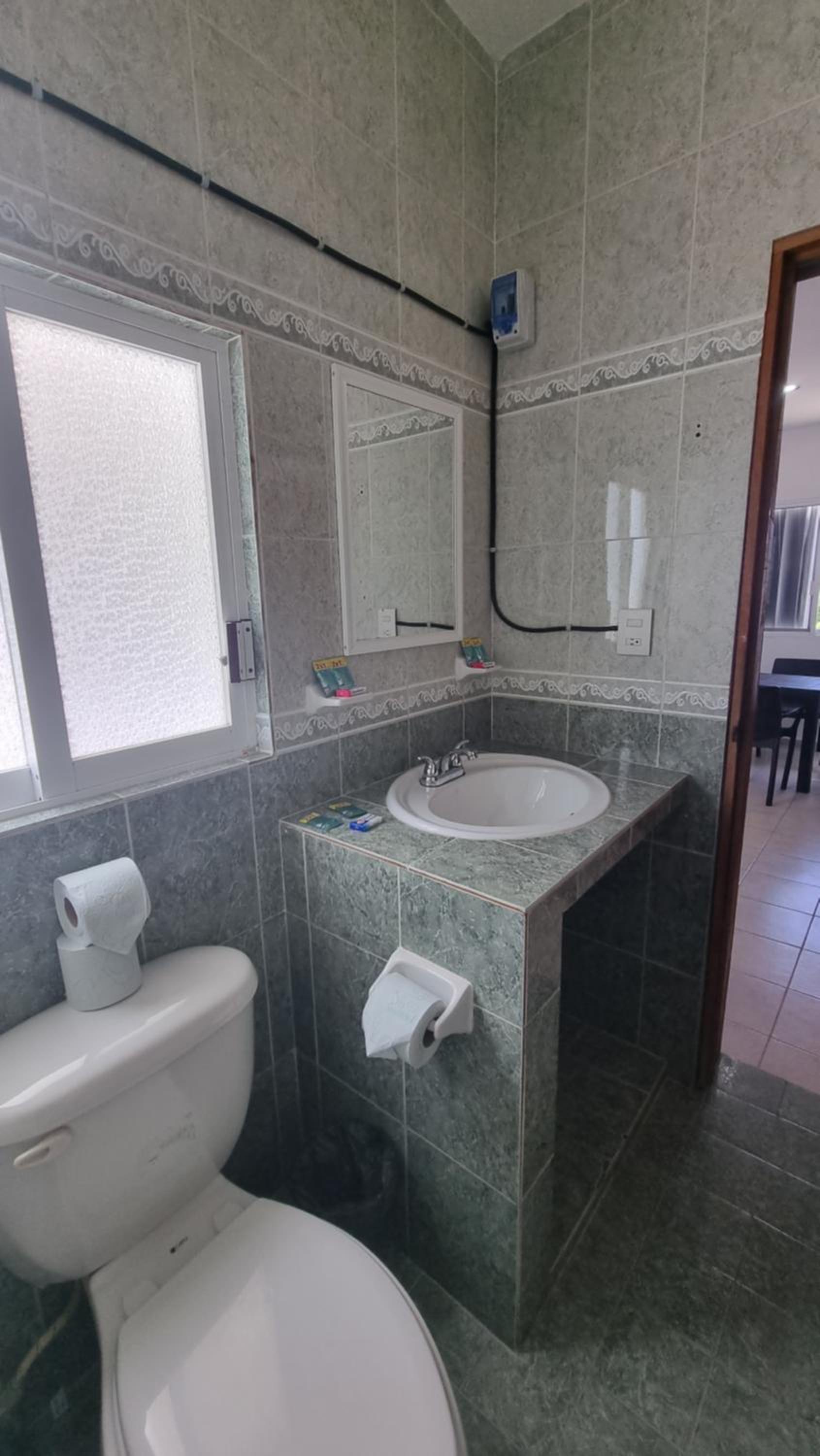 Budget Triple Room - Photo 20