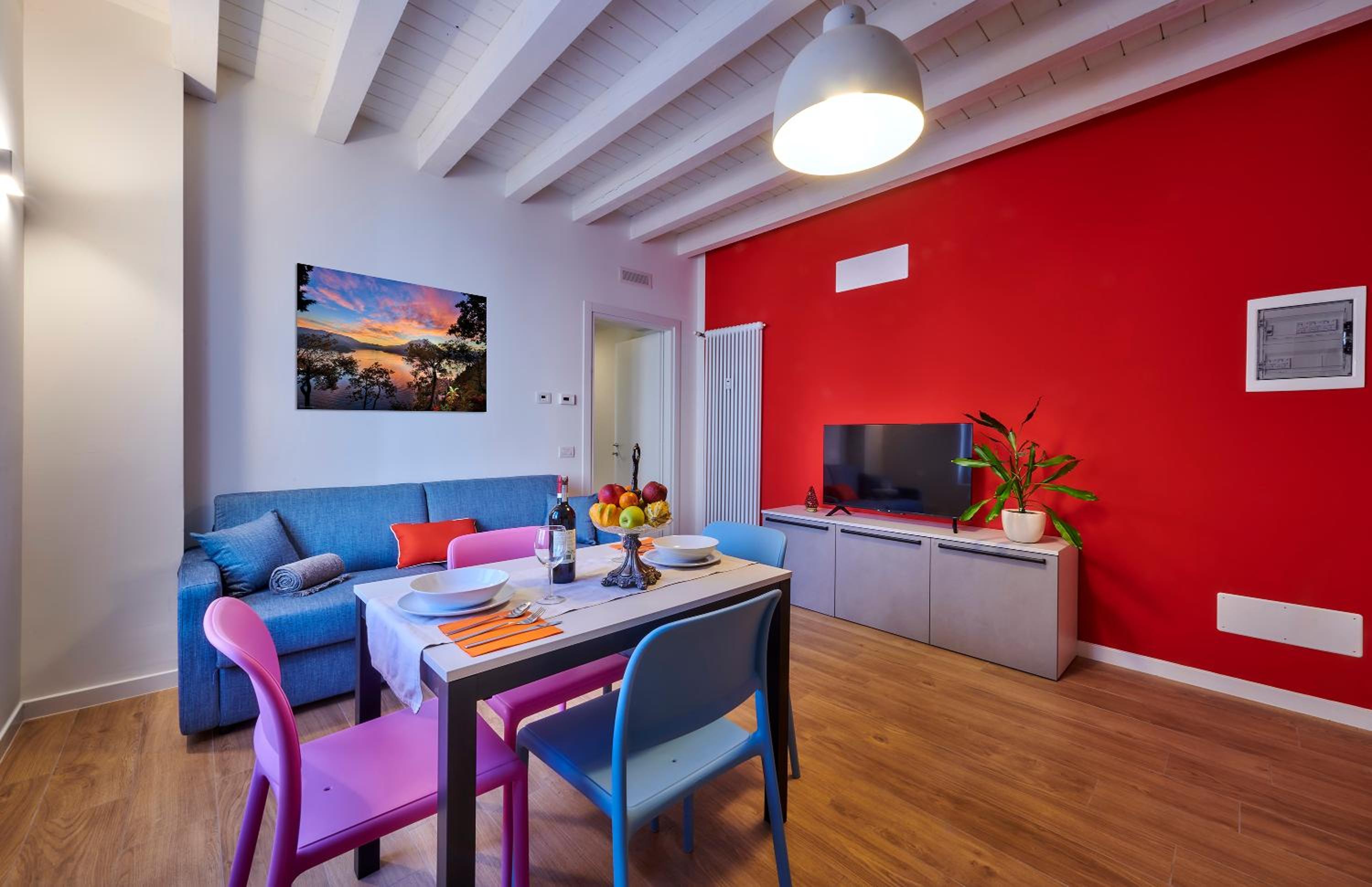 Apartment with Mountain View photo 3