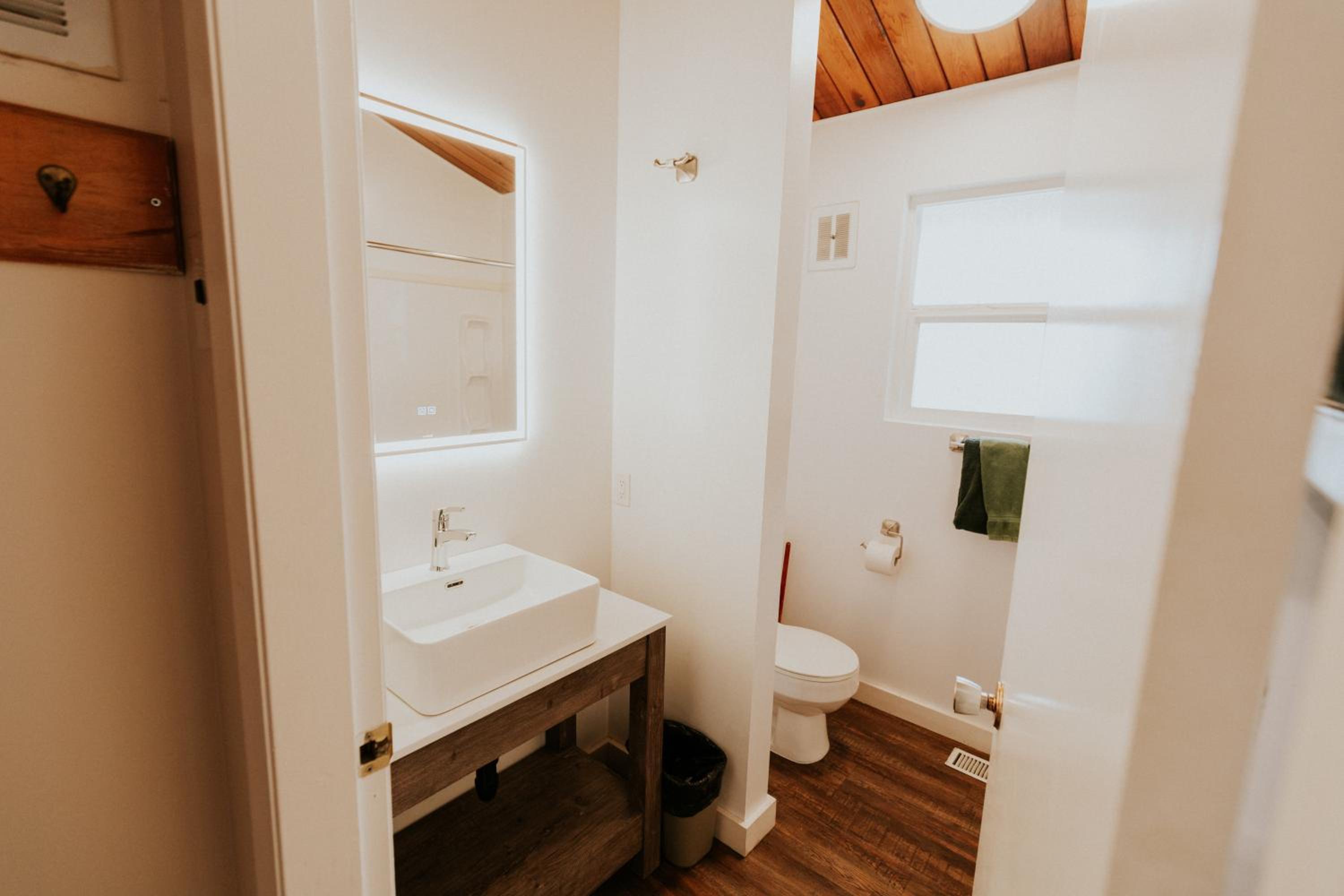 Standard Cabin photo 1