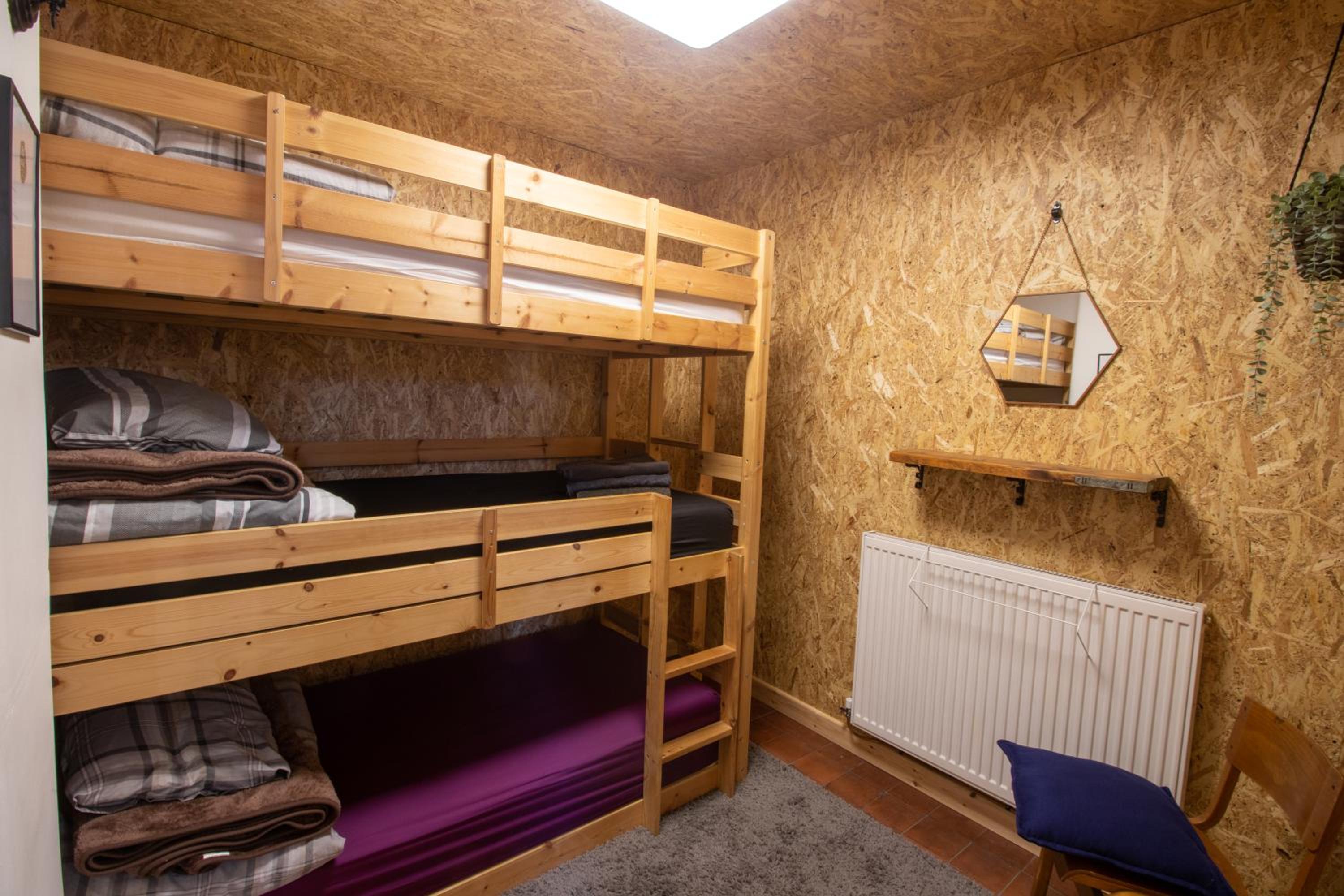 Economy Triple Room with Shared Bathroom