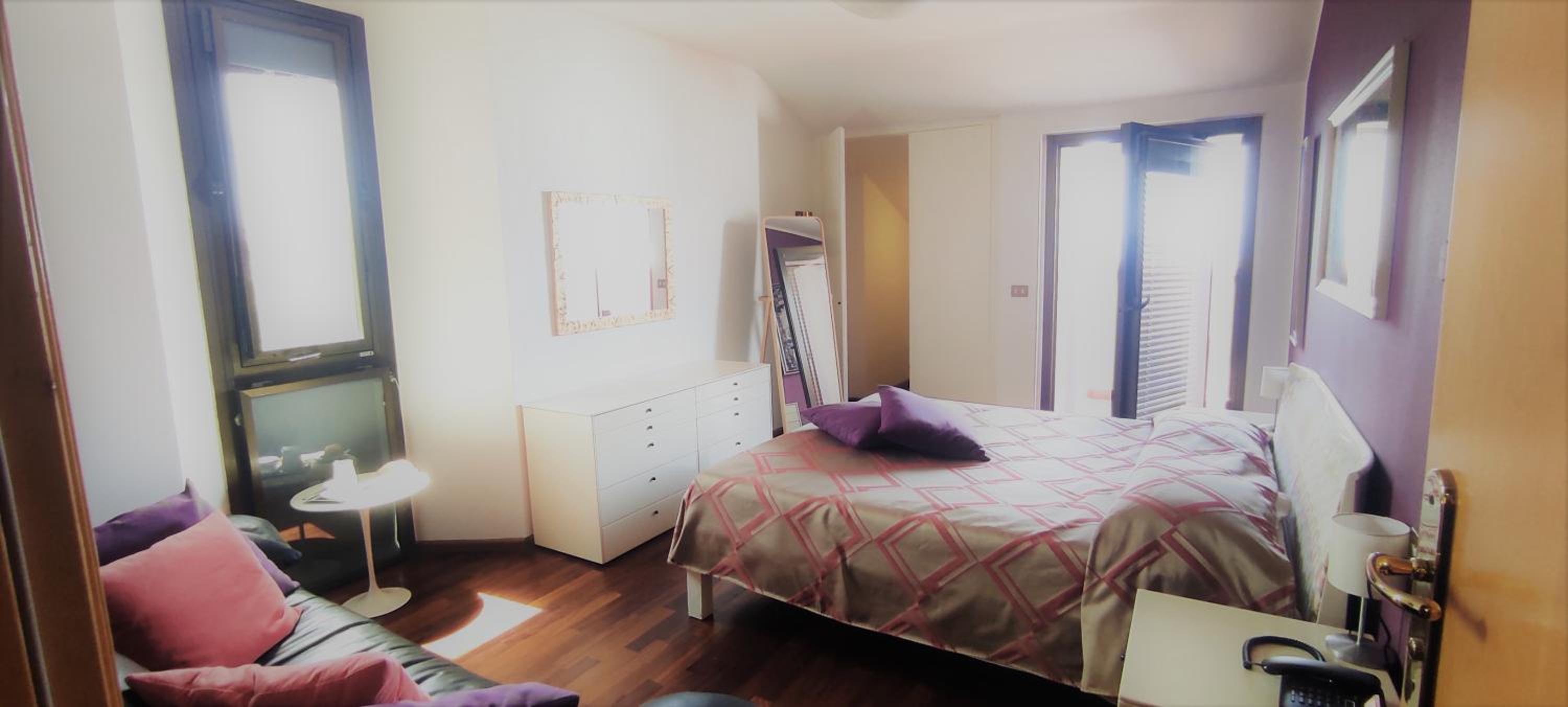 Deluxe Suite with Sea View - Photo 2