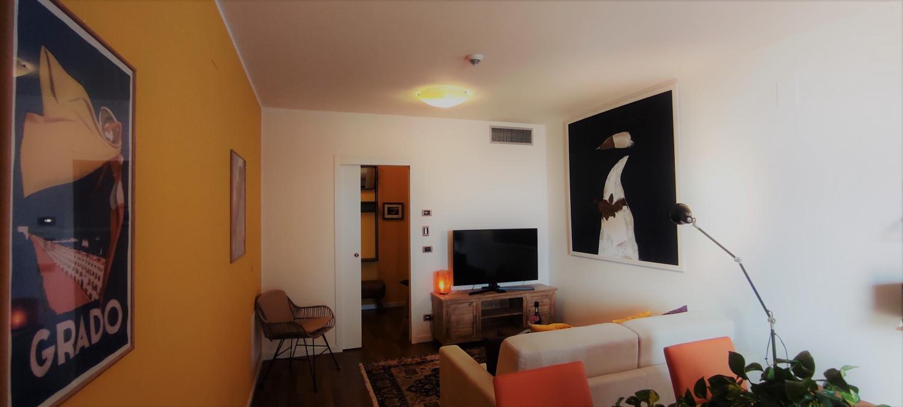 Deluxe Suite with Sea View - Photo 1