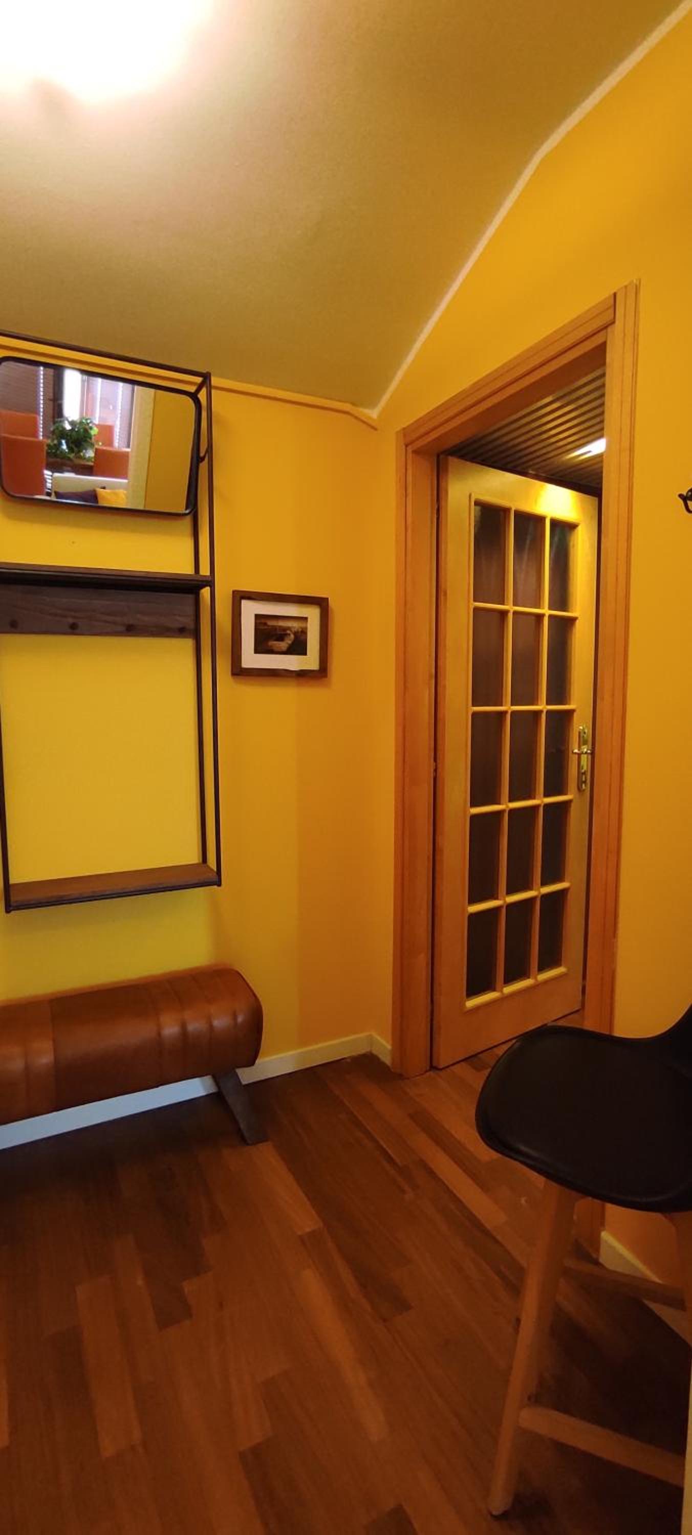 Deluxe Suite with Sea View - Photo 6