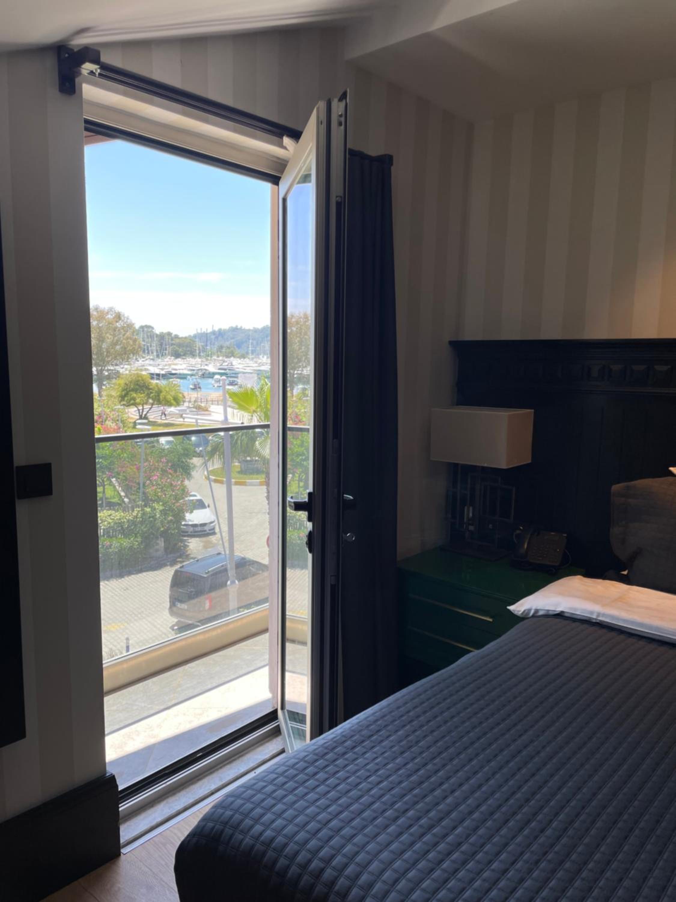 Superior Double Room with Sea View - Photo 1
