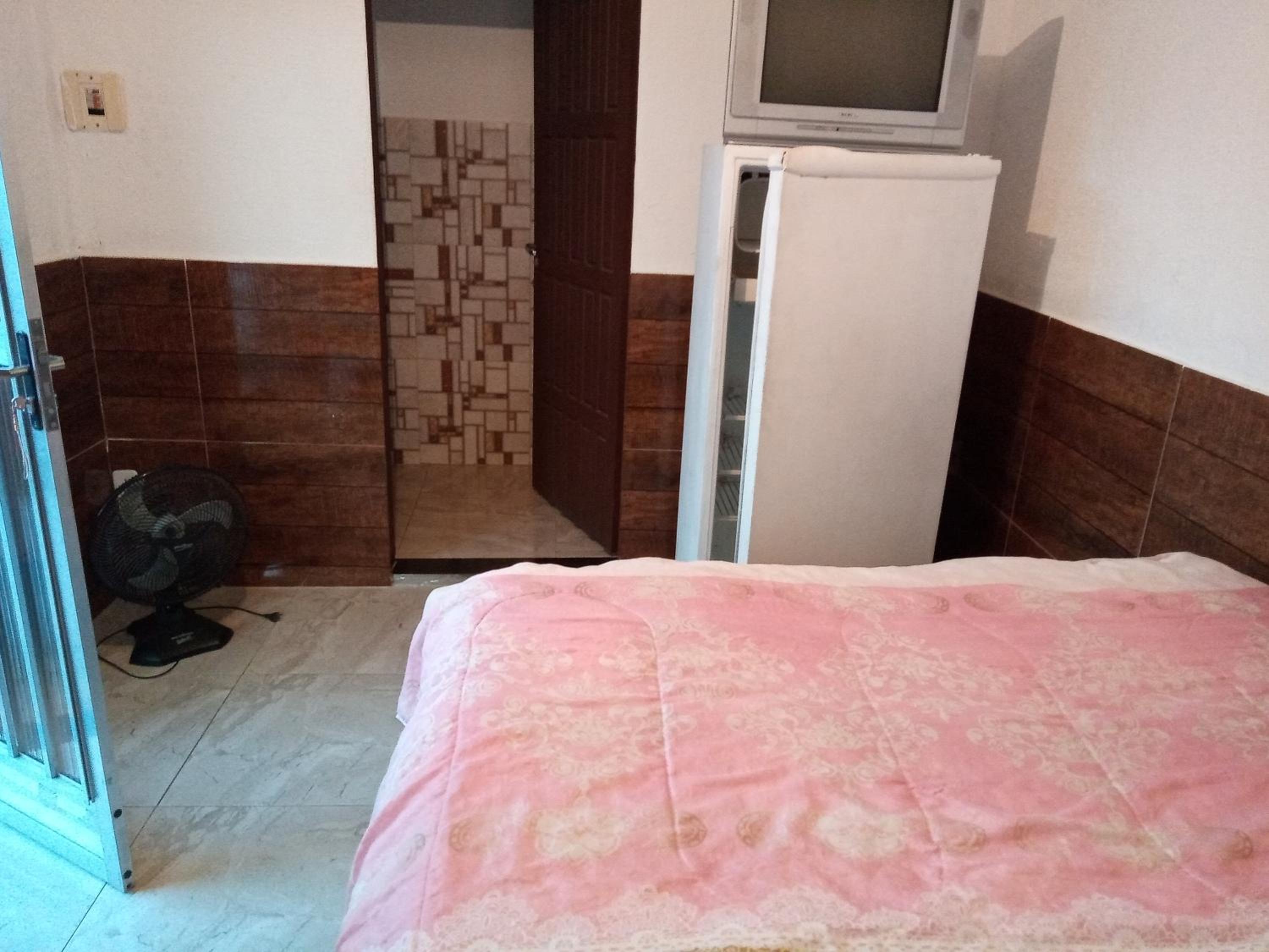 Double Room - Photo 8