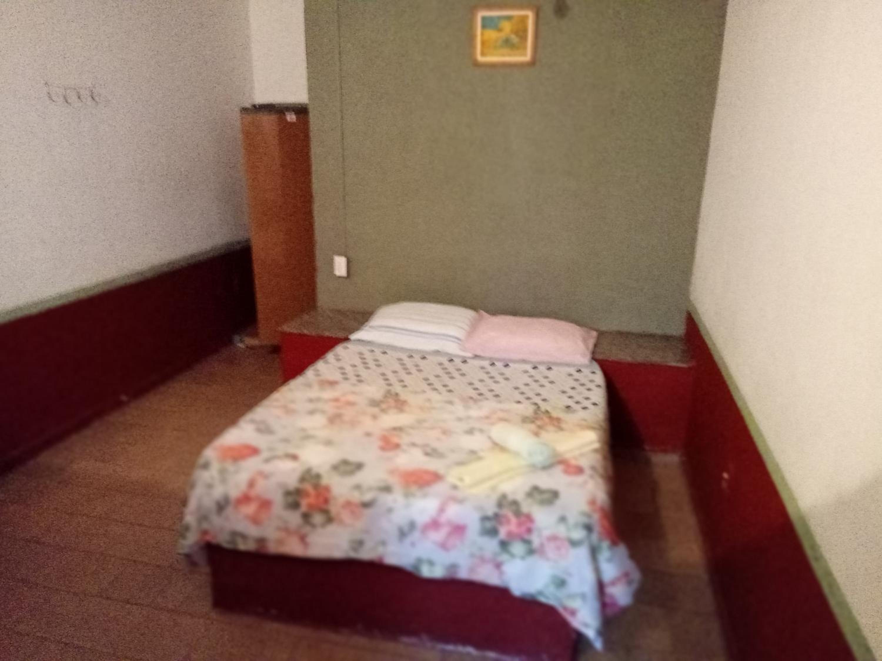 Triple Room - Photo 12