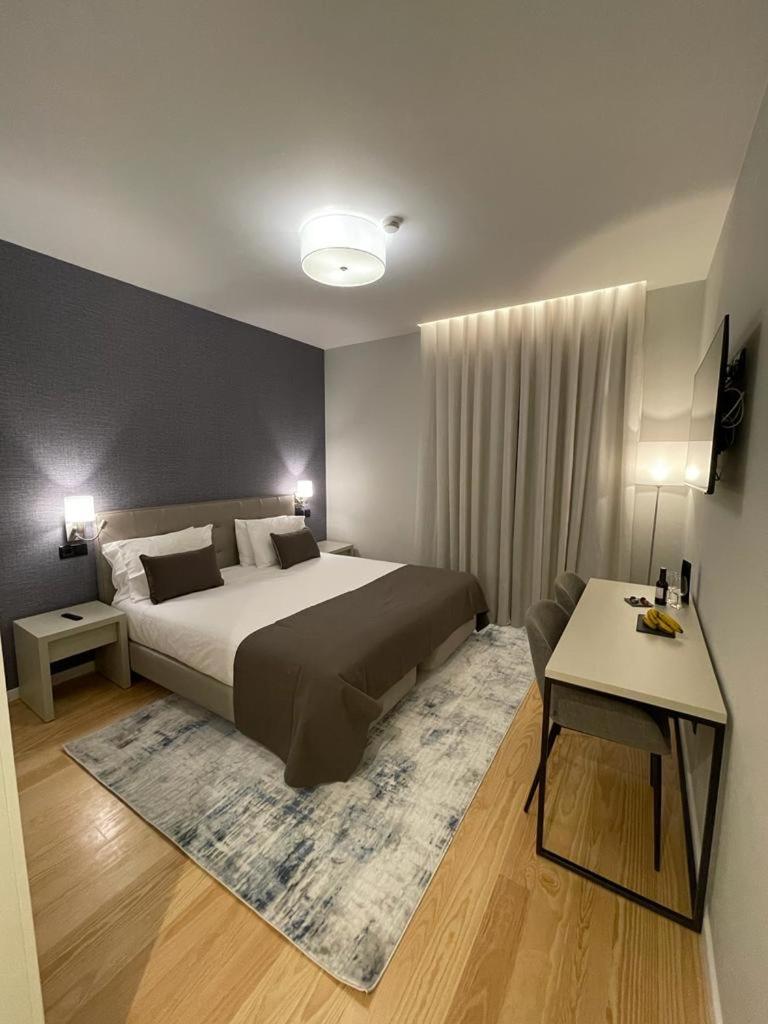Double Room - Photo 4