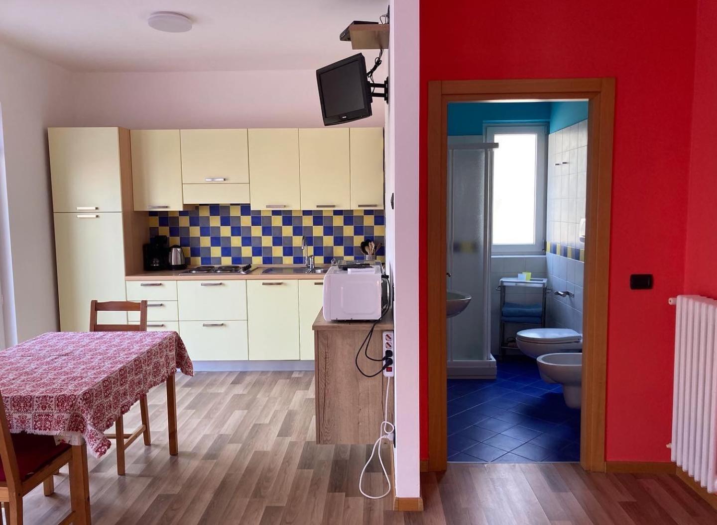 Studio Apartment photo 3