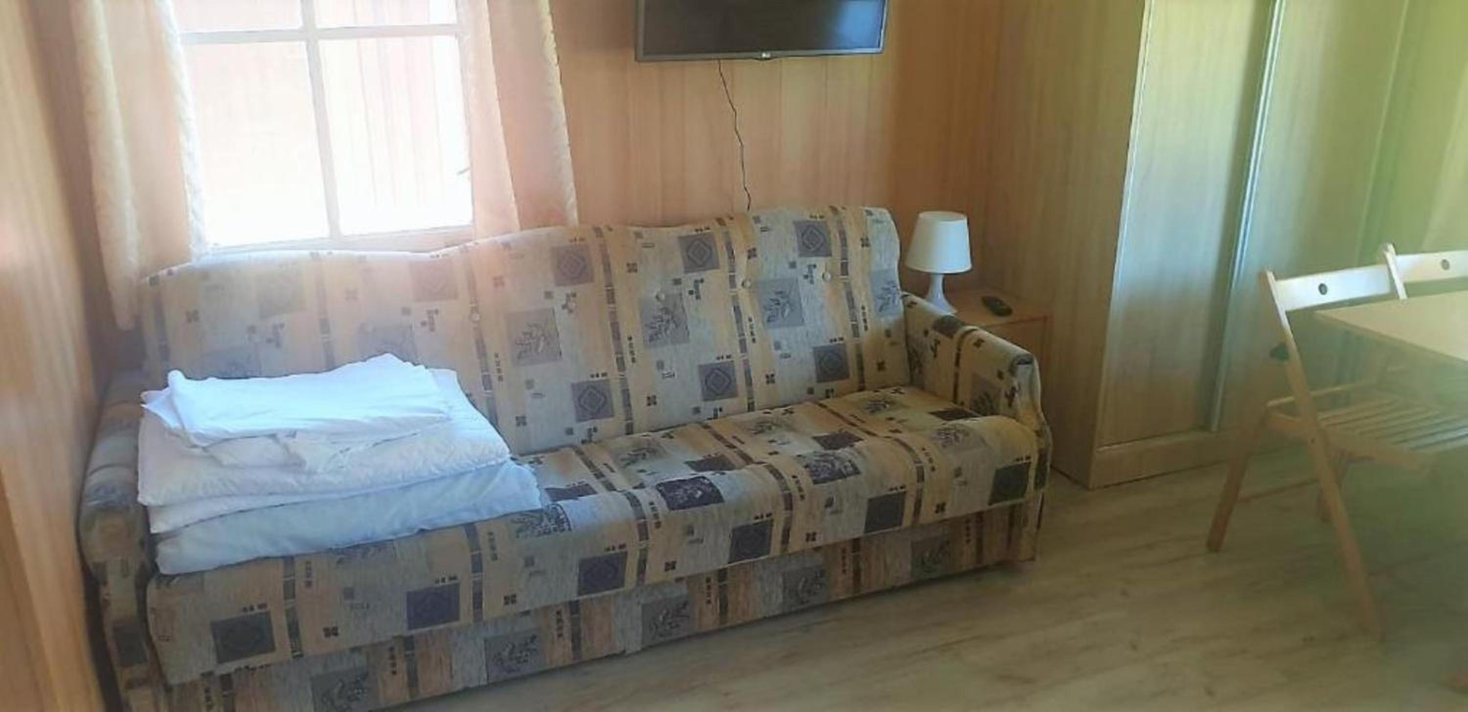 Quadruple Room with Private Bathroom photo 2