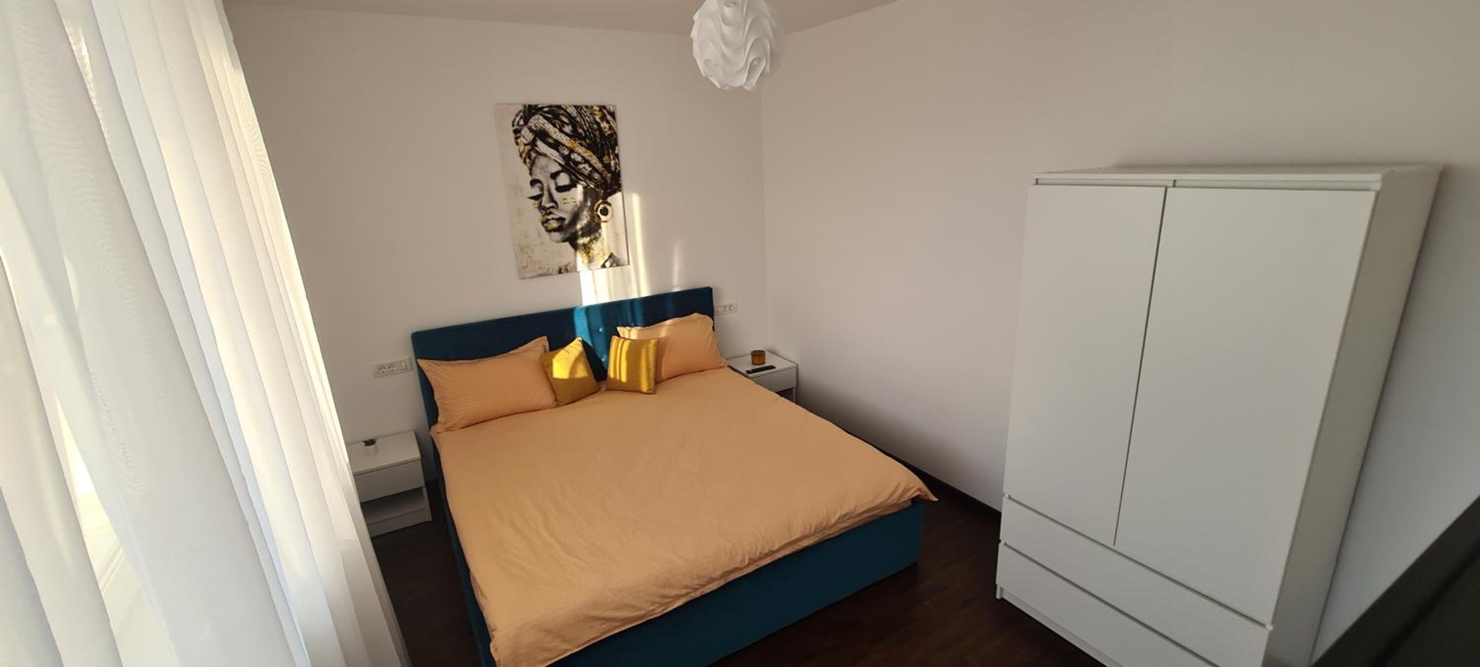 One-Bedroom Apartment - Photo 10