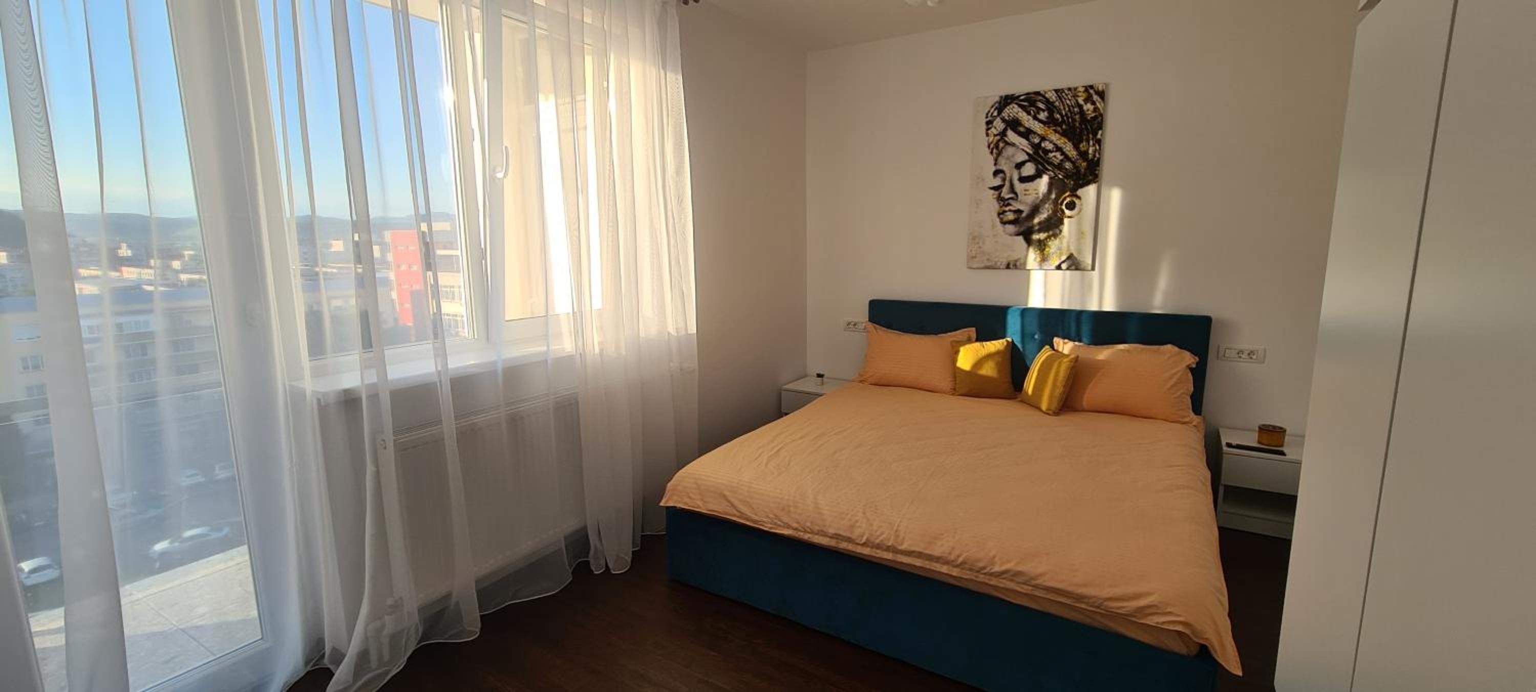 One-Bedroom Apartment - Photo 4