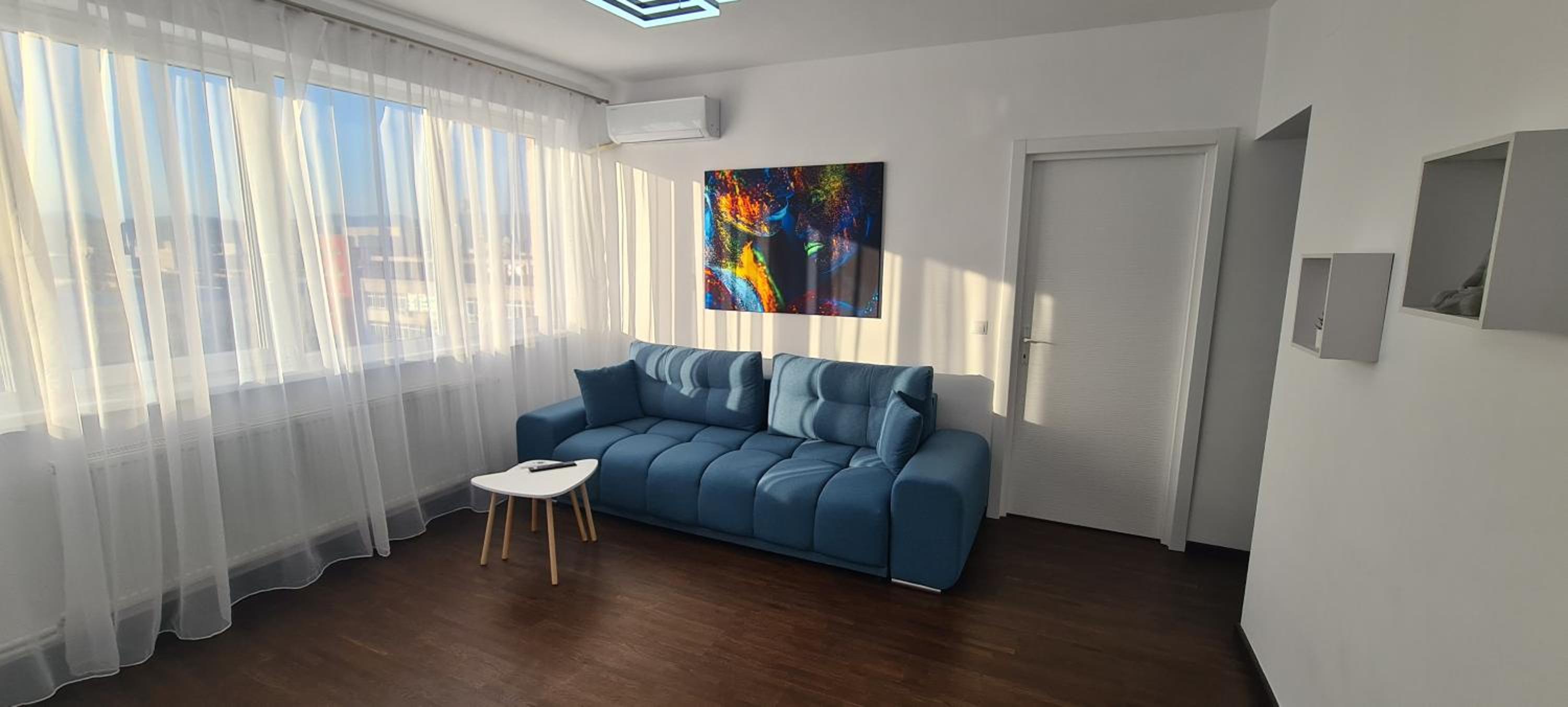 One-Bedroom Apartment - Photo 6