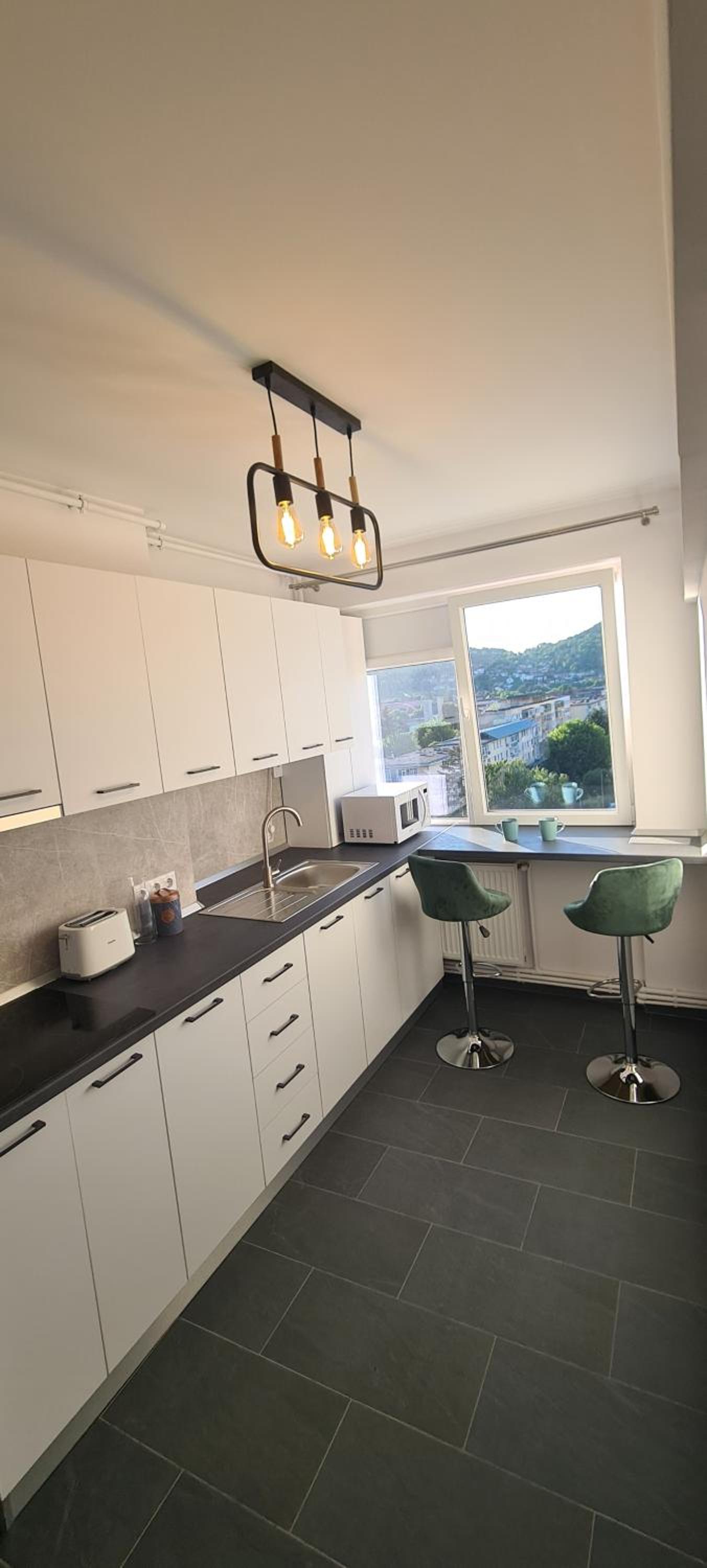 One-Bedroom Apartment - Photo 14
