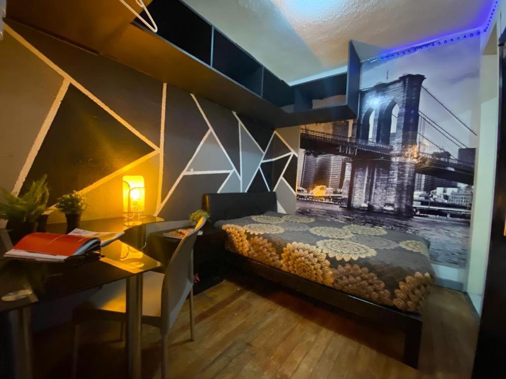 Double Room With Private Bathroom - Photo 1