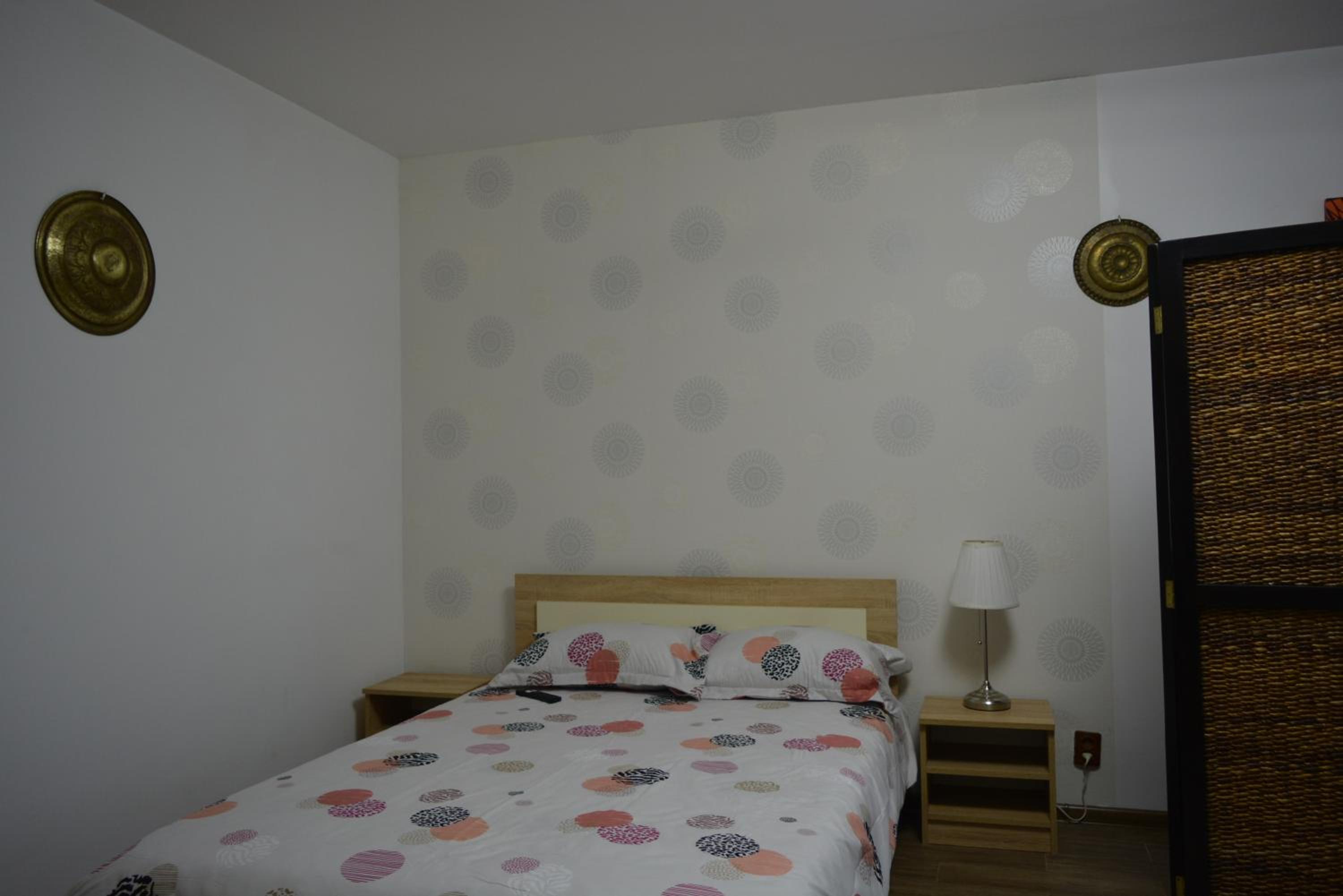 One-Bedroom Apartment - Photo 24