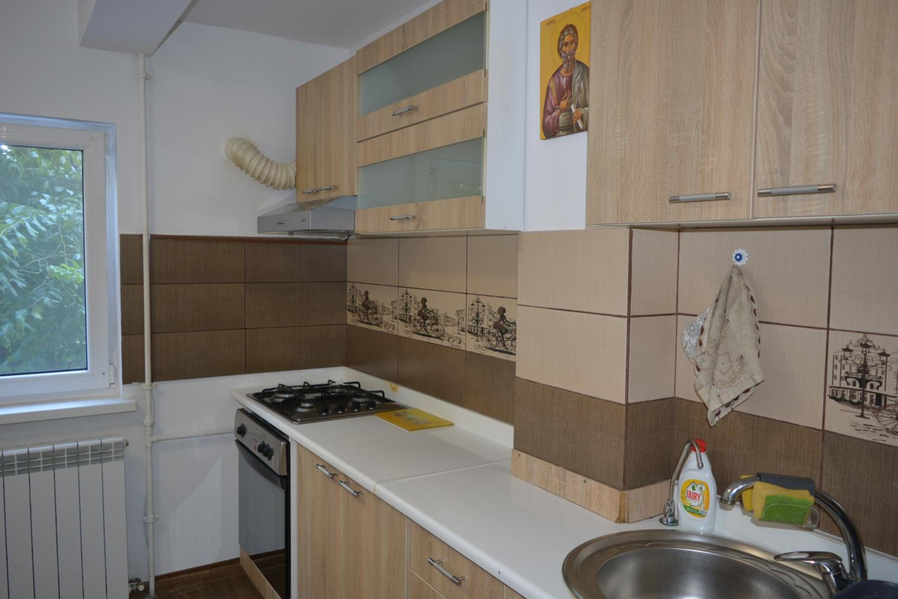 One-Bedroom Apartment - Photo 9