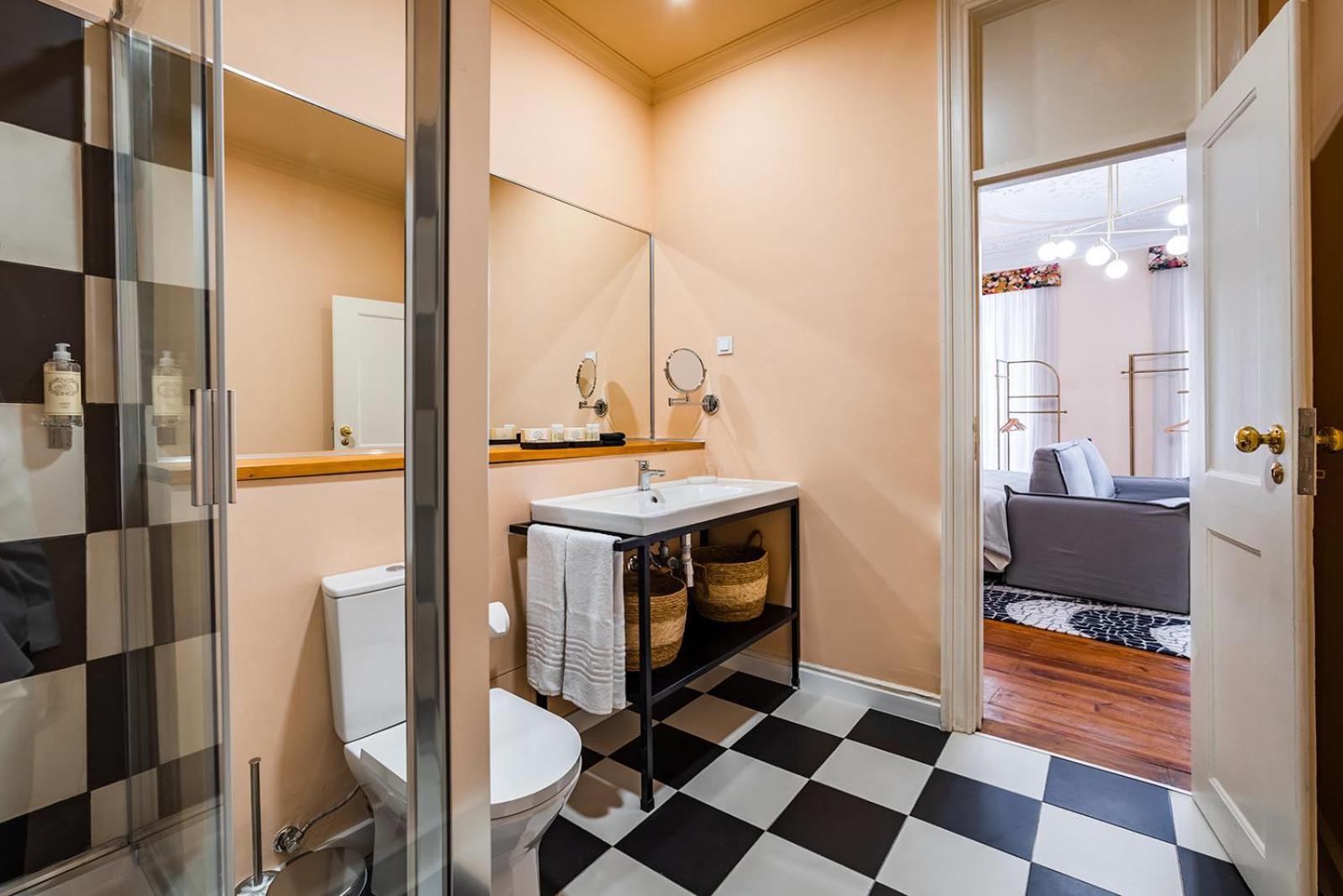 Superior King Room photo 3