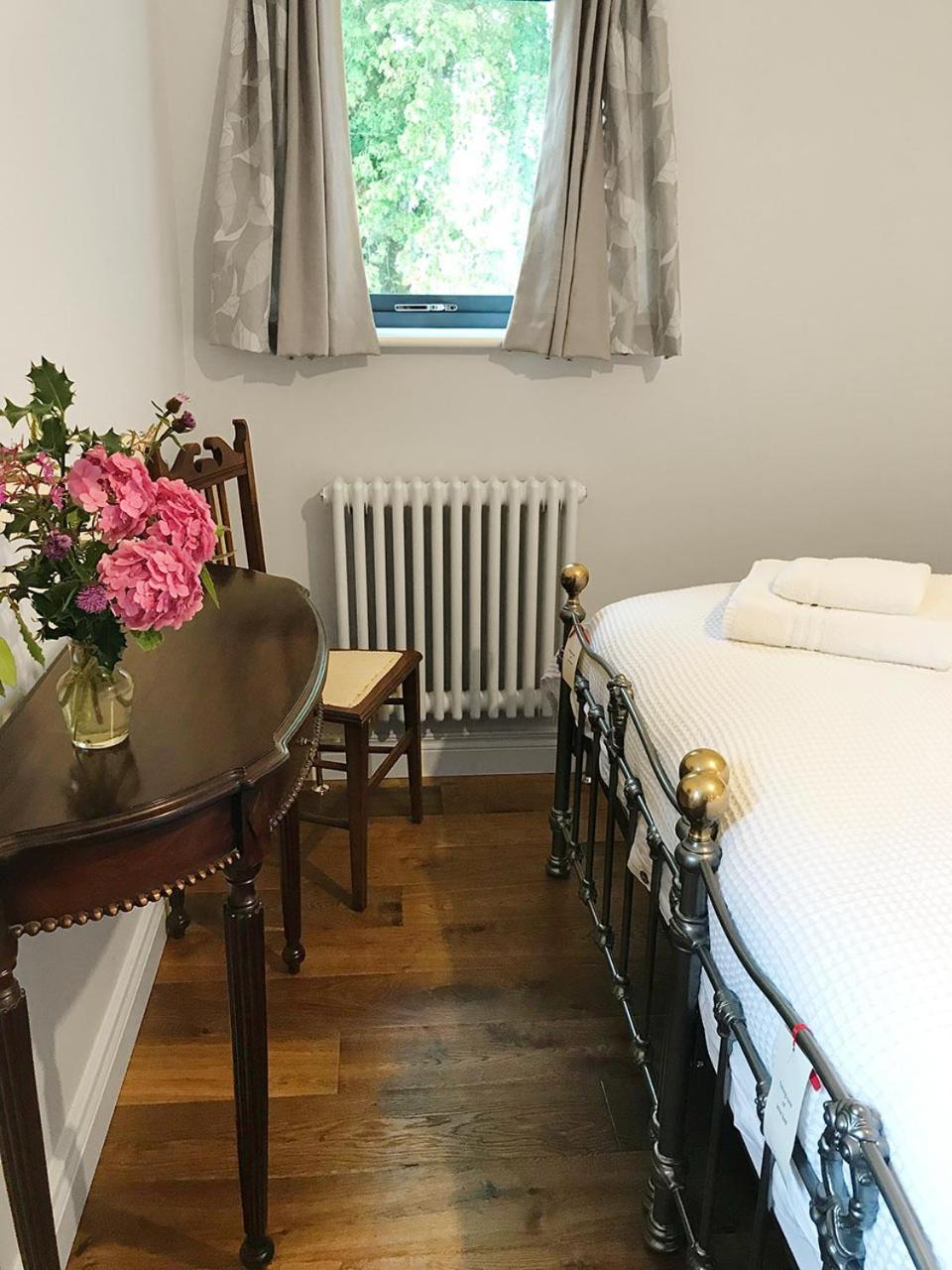 Double or Twin Room with View - Photo 1