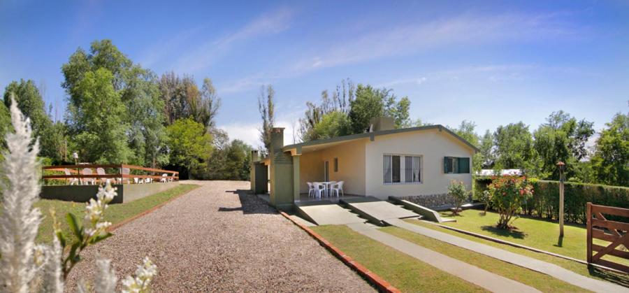 One-Bedroom House photo 3