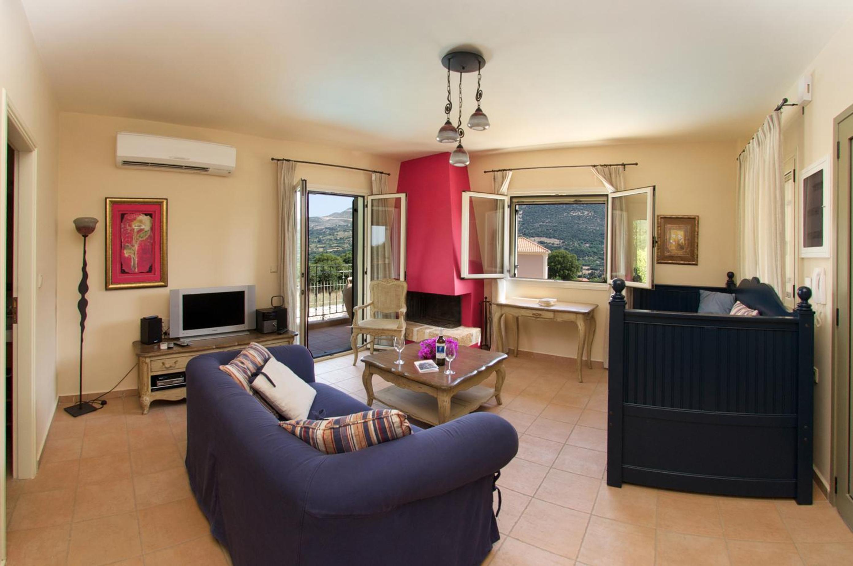 Two-Bedroom Villa with Private Pool (6 Adults) photo 3