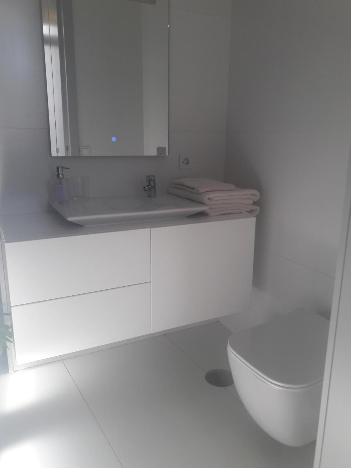 One-Bedroom Apartment - Photo 5