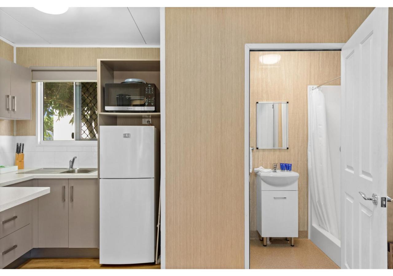 Superior 1 Bedroom Cabin (Sleeps 2) - Photo 3