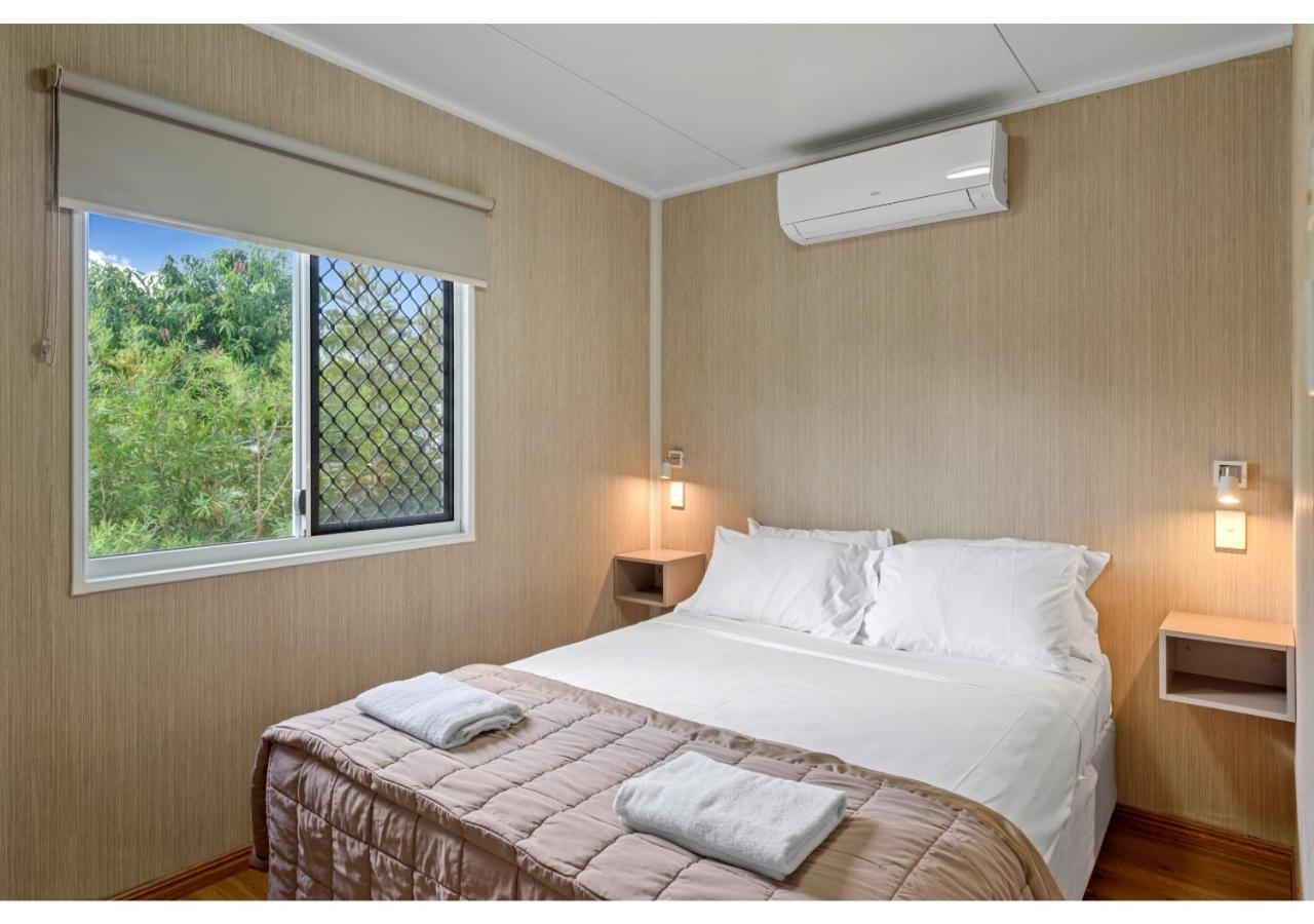 Superior 1 Bedroom Cabin (Sleeps 2) - Photo 4