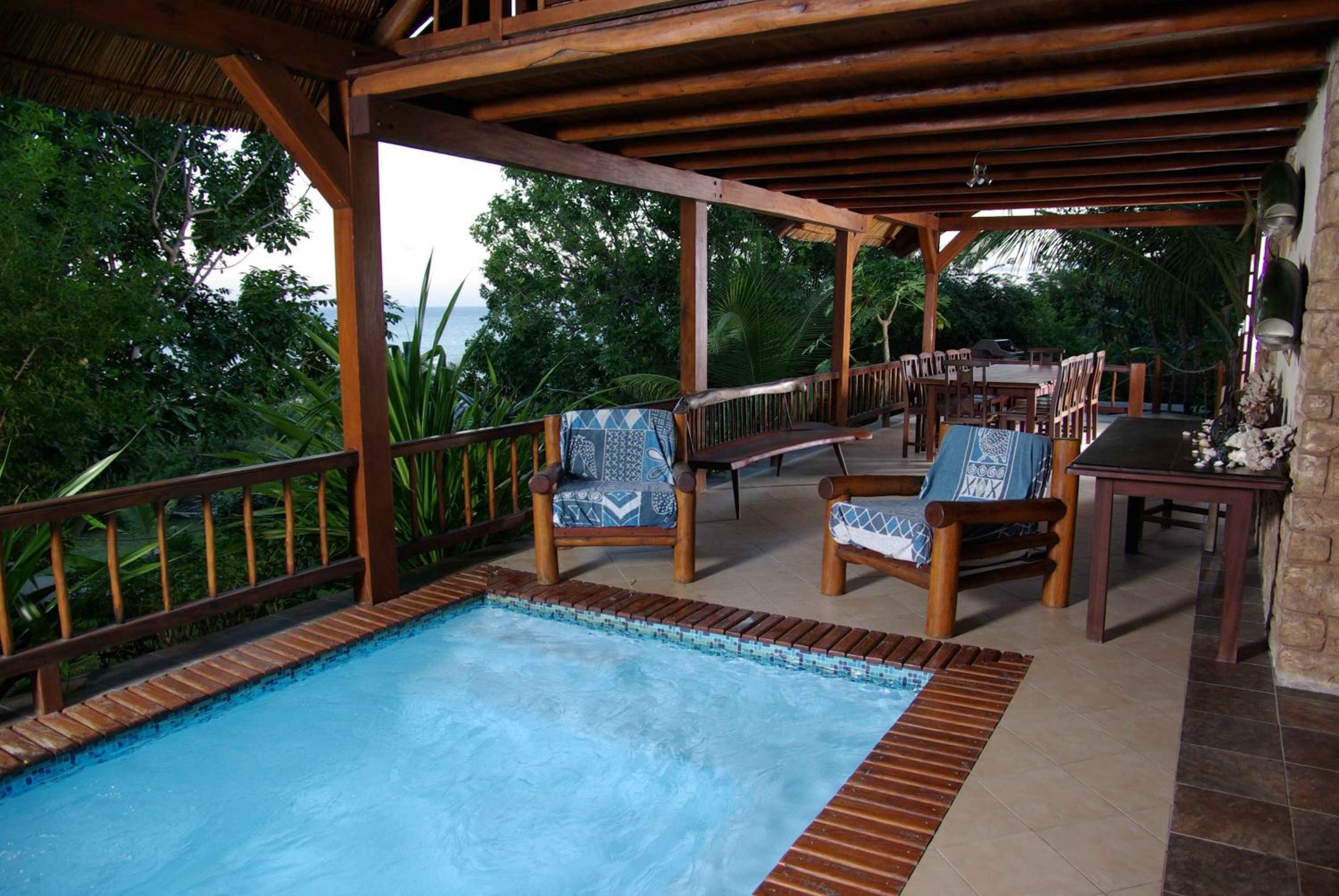 Balcony & Terrace