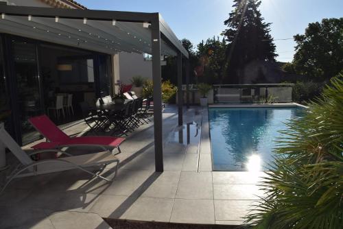 Villa with Private Pool photo 2