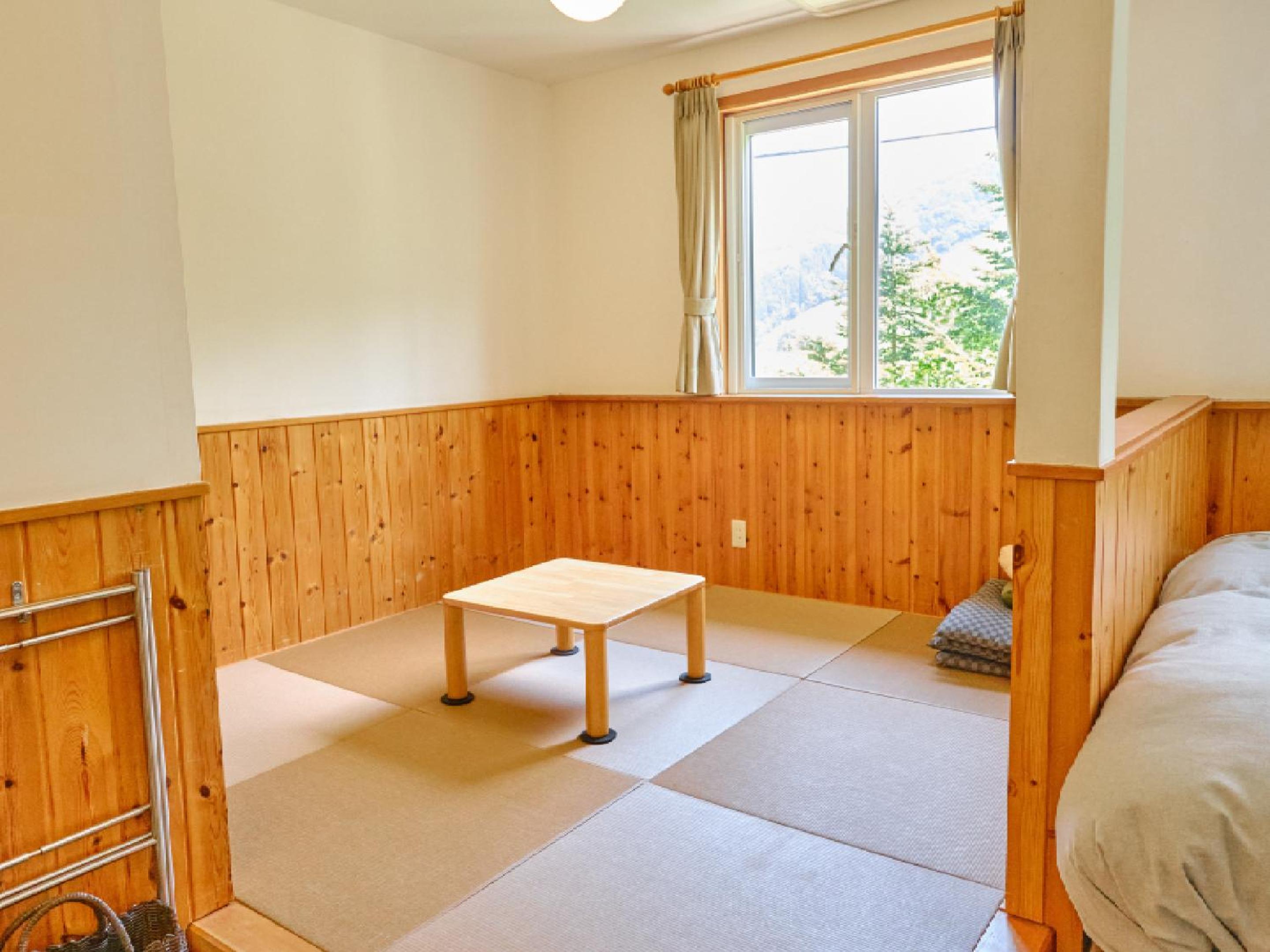 Japanese-Style Quadruple Room photo 2
